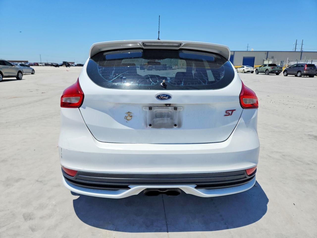 2015 Ford Focus St White vin: 1FADP3L90FL334132
