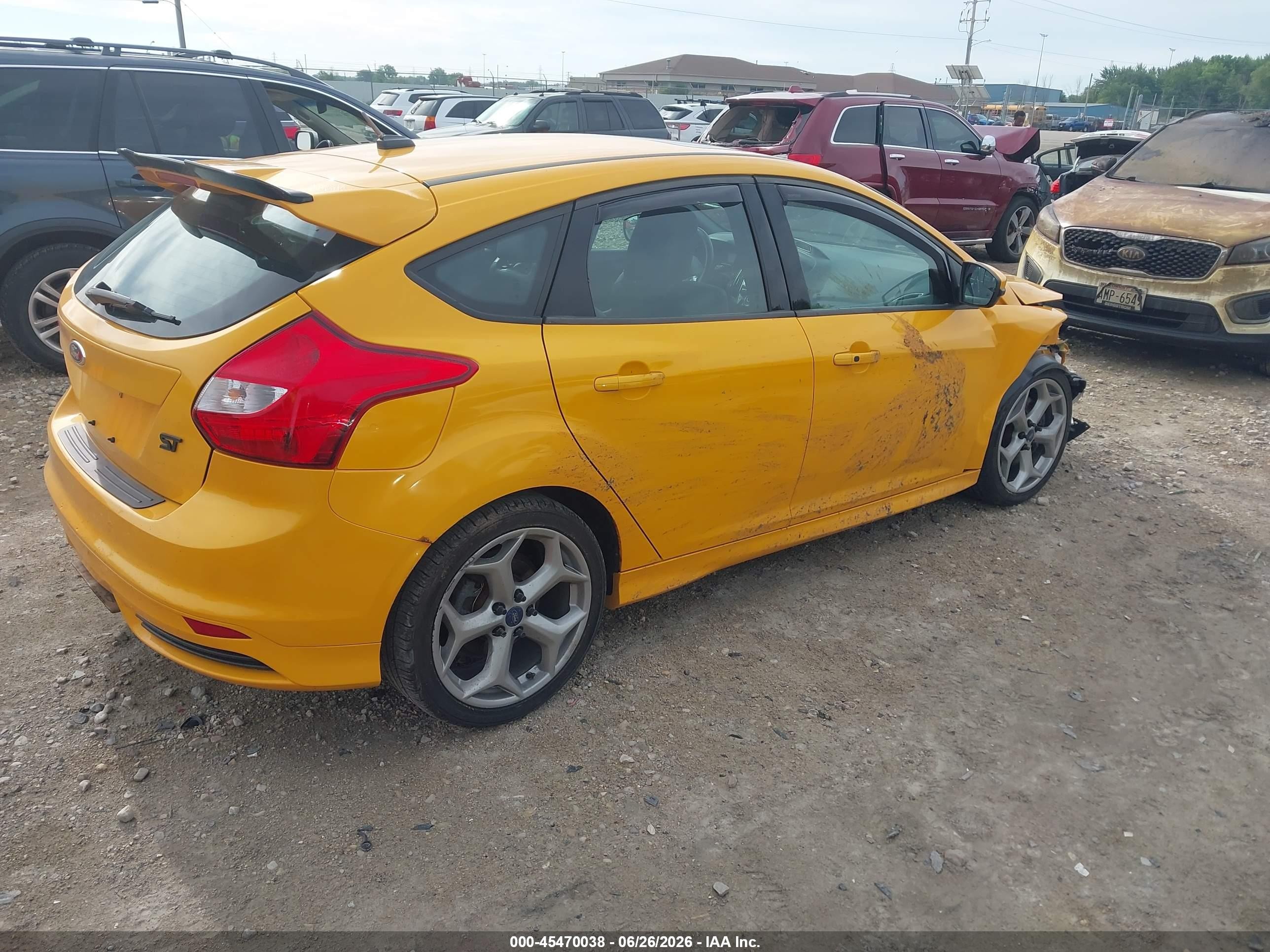 2013 Ford Focus St   Yellow vin: 1FADP3L91DL201893