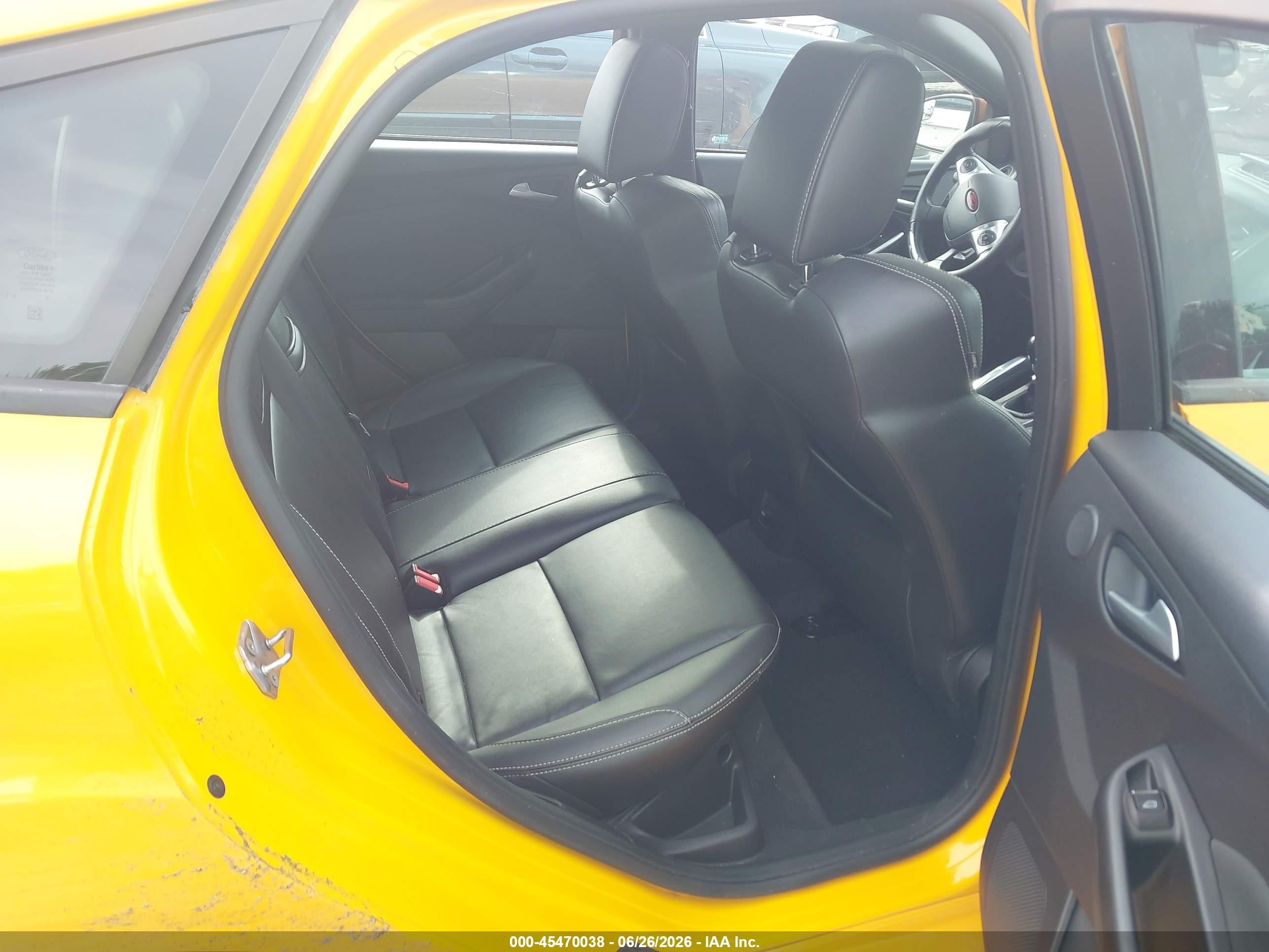 2013 Ford Focus St   Yellow vin: 1FADP3L91DL201893