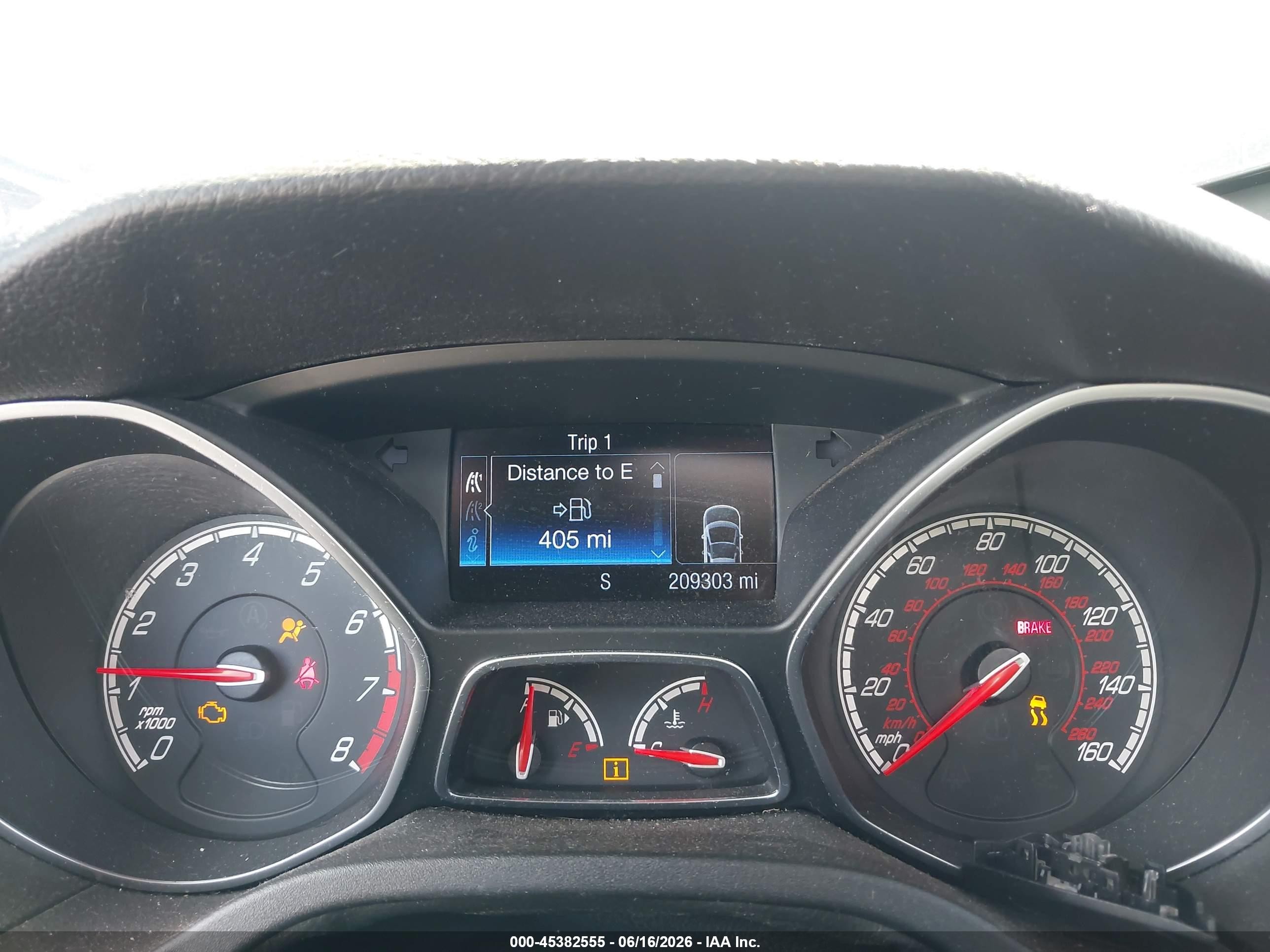 2013 Ford Focus St   White vin: 1FADP3L91DL283415