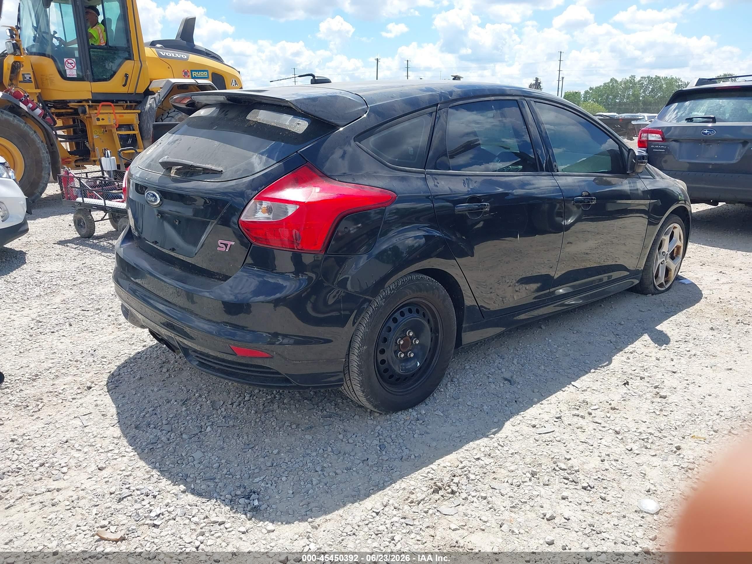 2013 Ford Focus St   Black vin: 1FADP3L92DL127481