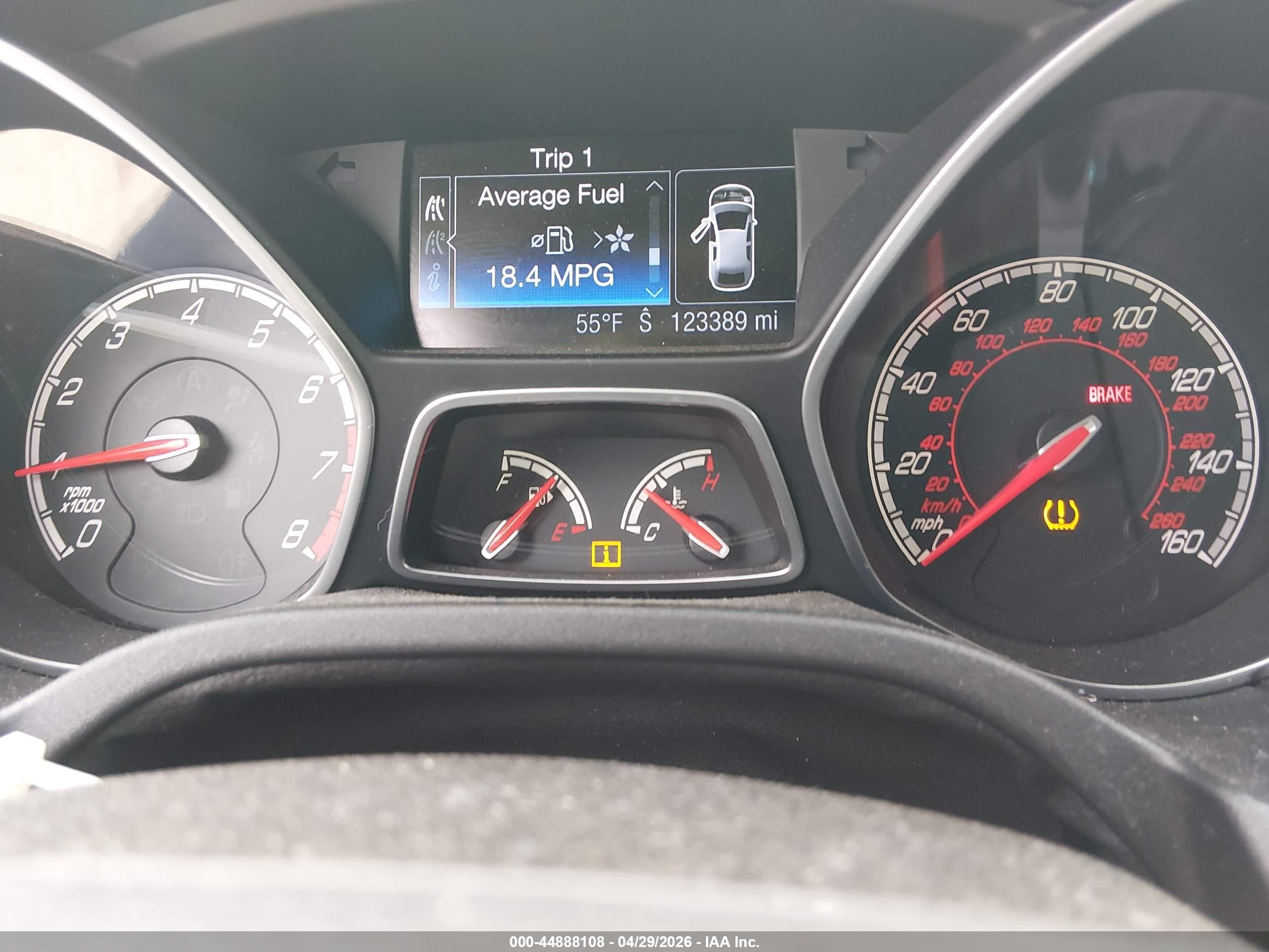 2014 Ford Focus St   White vin: 1FADP3L92EL114795