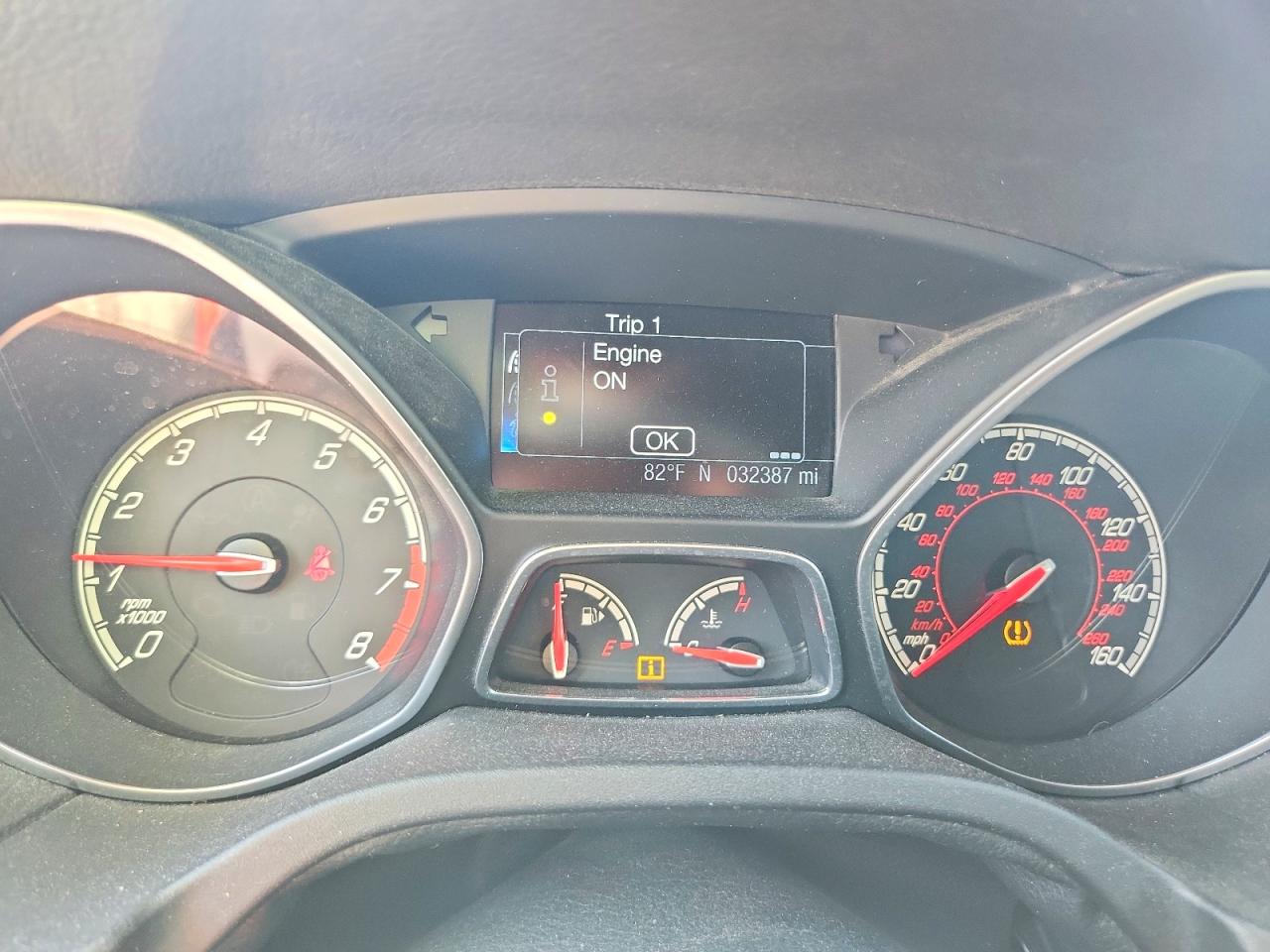 2014 Ford Focus St Red vin: 1FADP3L92EL125215