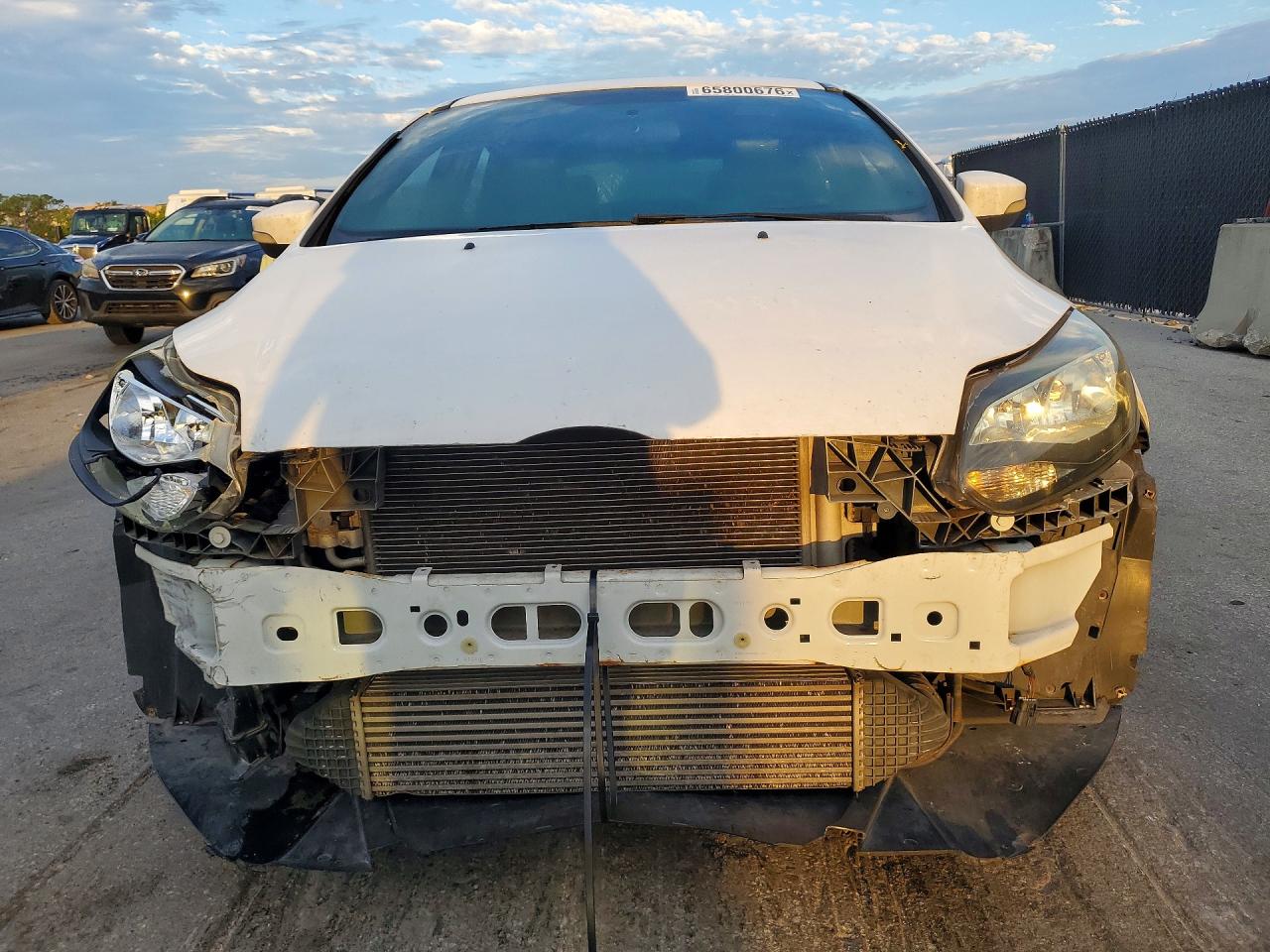 2014 Ford Focus St White vin: 1FADP3L92EL223936