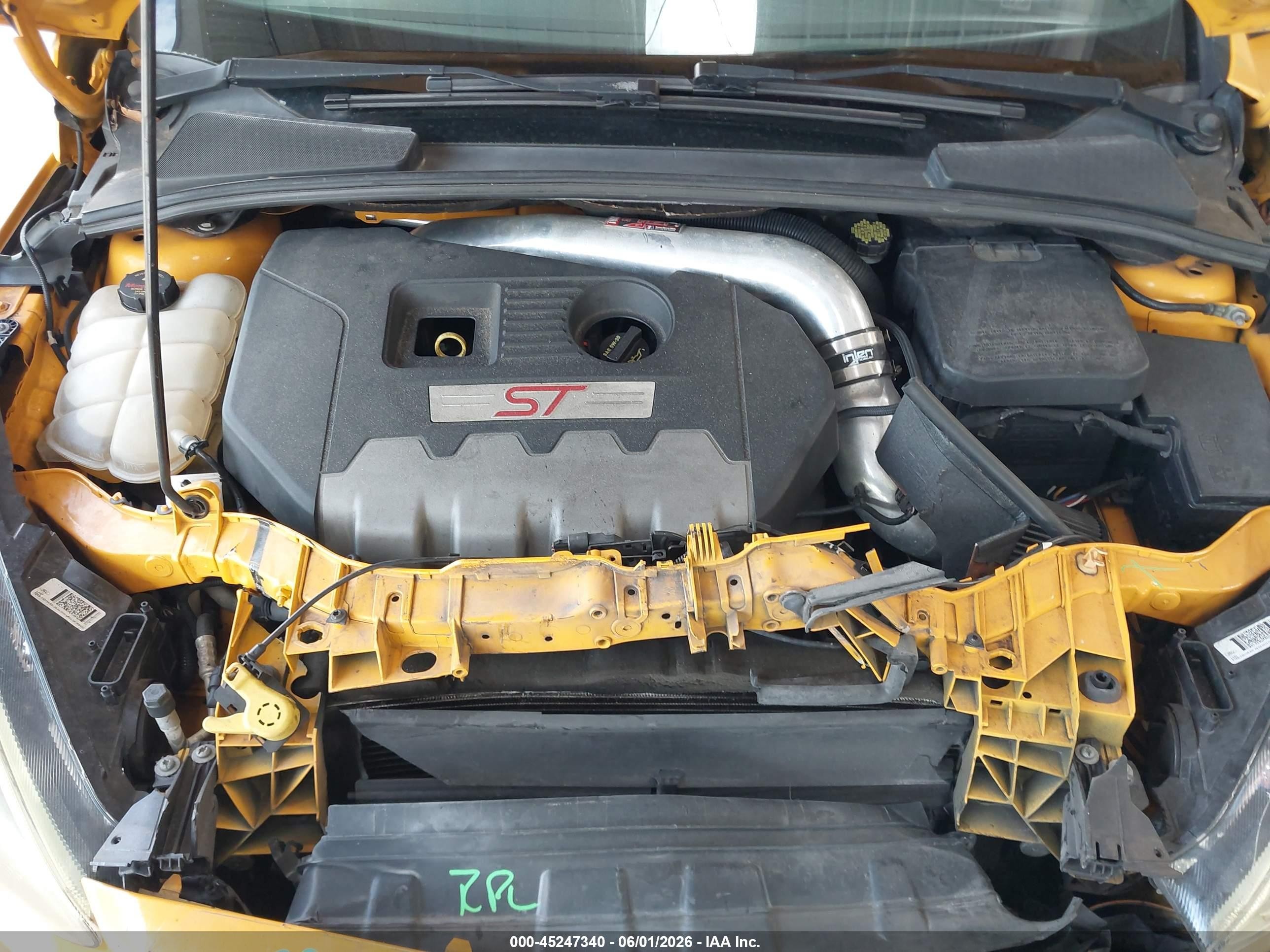 2015 Ford Focus St   Желтый vin: 1FADP3L92FL287220