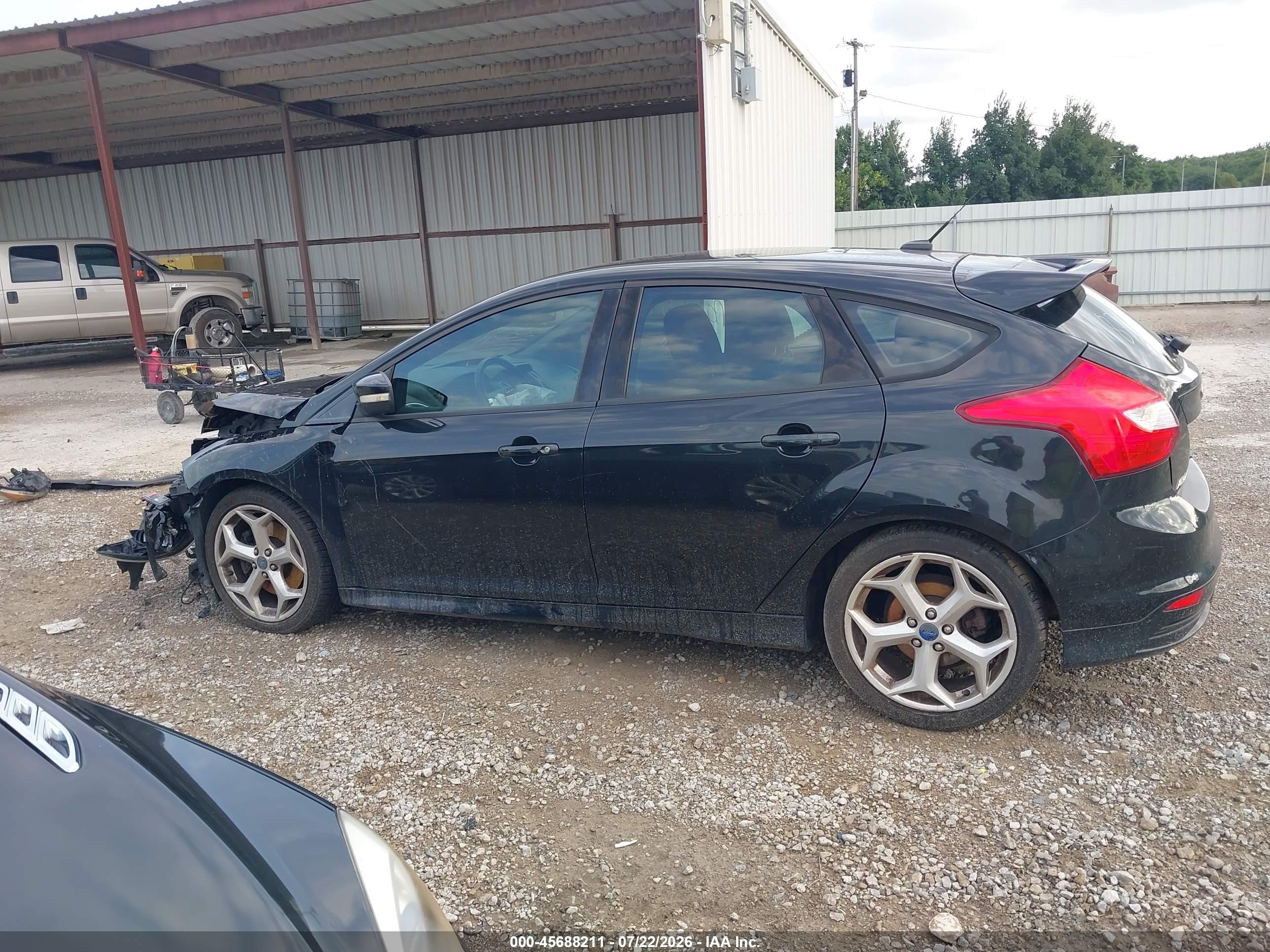 2013 Ford Focus St   Black vin: 1FADP3L93DL185597