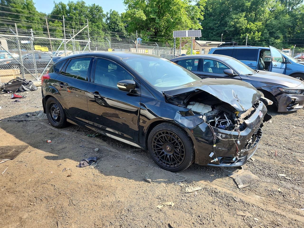 2013 Ford Focus St Black vin: 1FADP3L93DL240548