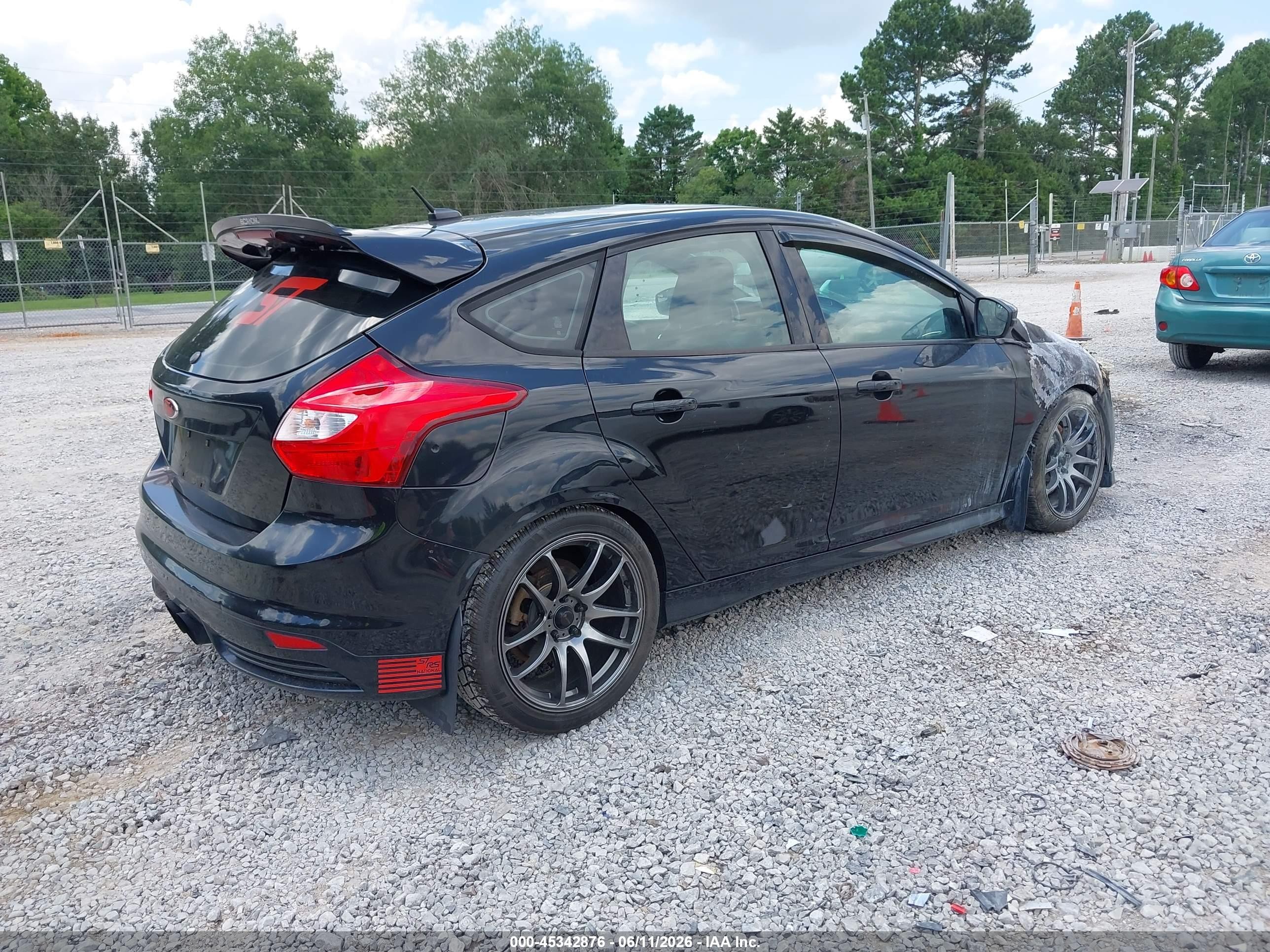 2013 Ford Focus St   Черный vin: 1FADP3L93DL294660