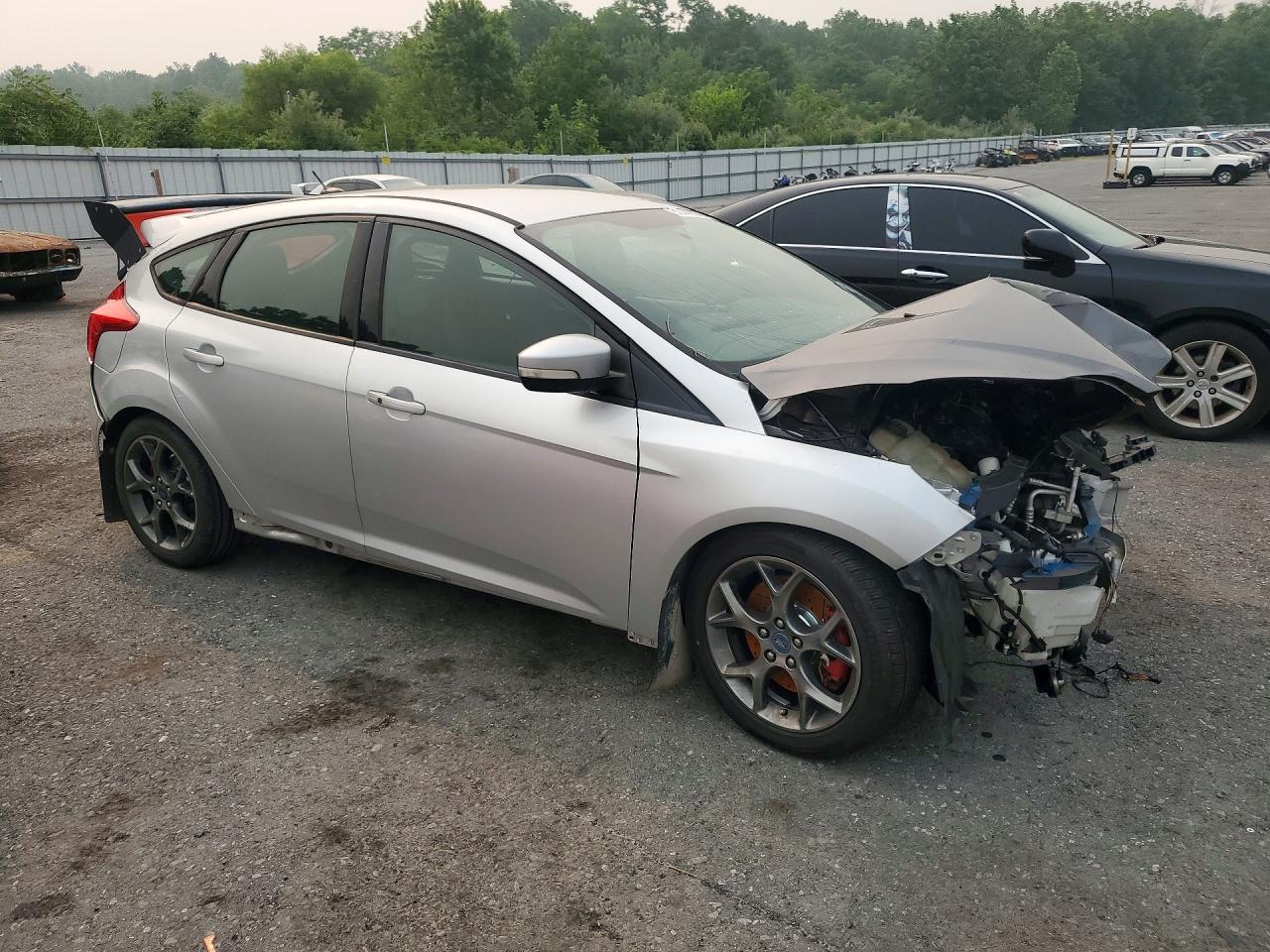 2014 Ford Focus St Silver vin: 1FADP3L93EL199470