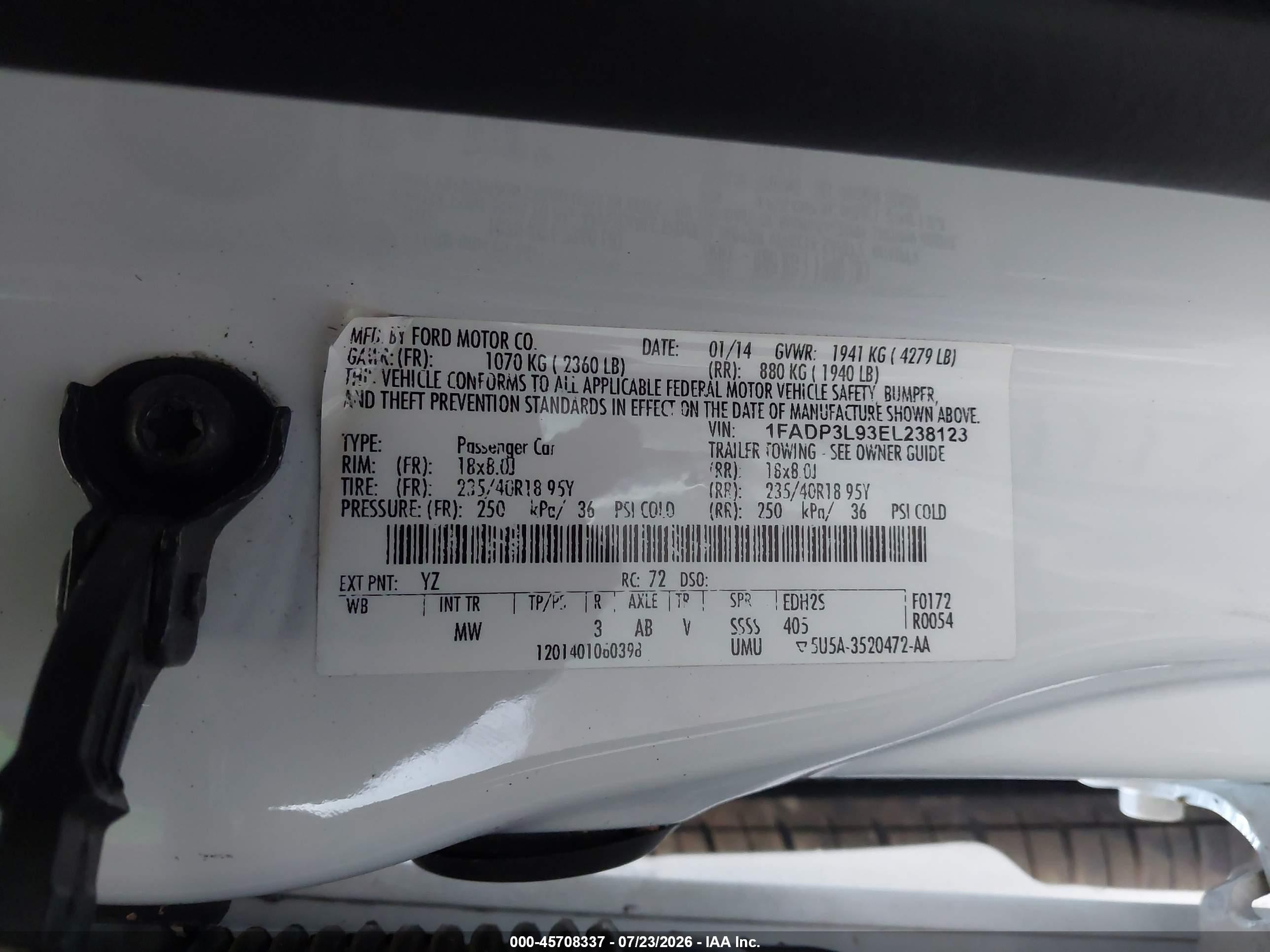 2014 Ford Focus St   White vin: 1FADP3L93EL238123