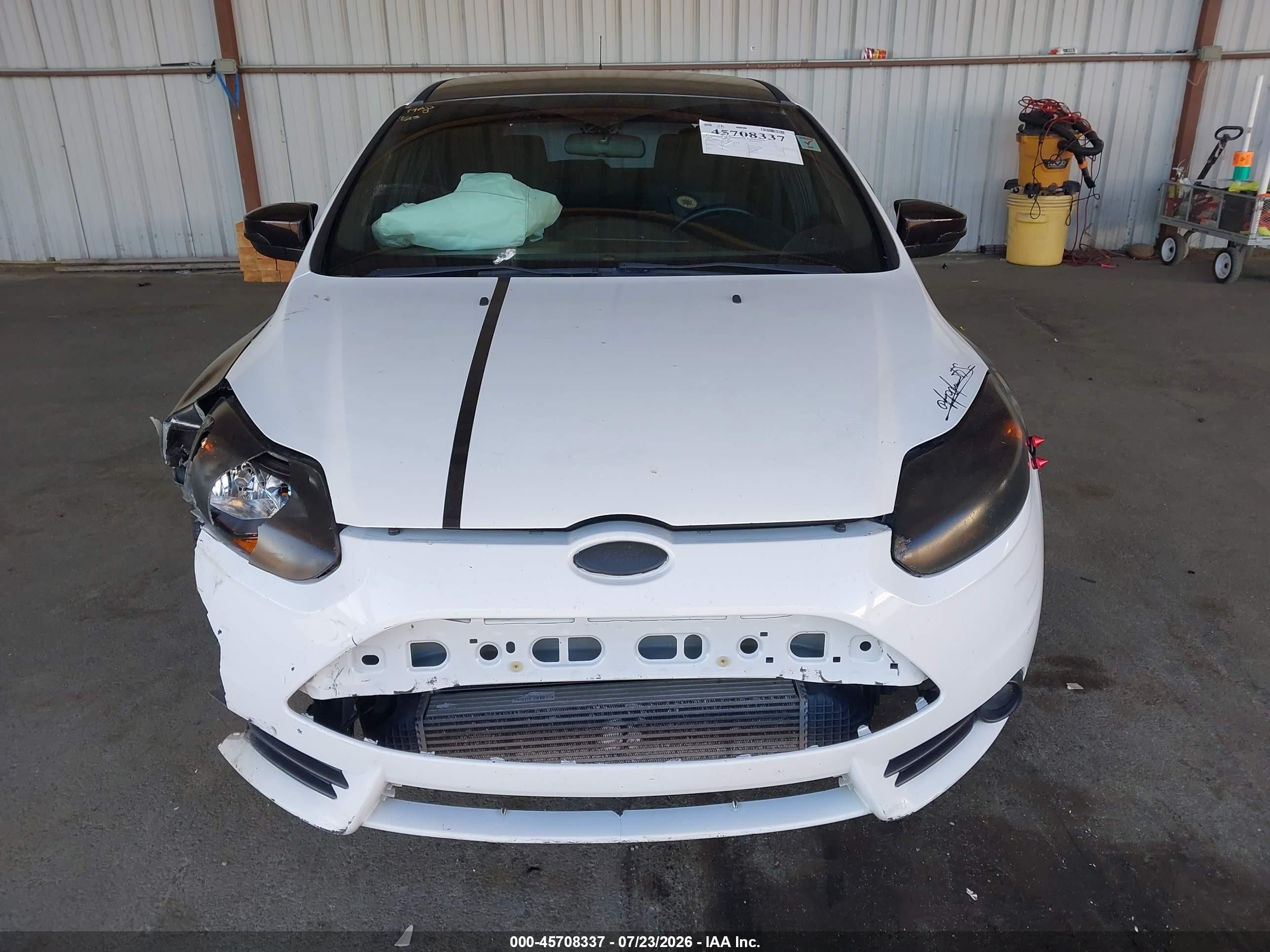 2014 Ford Focus St   White vin: 1FADP3L93EL238123