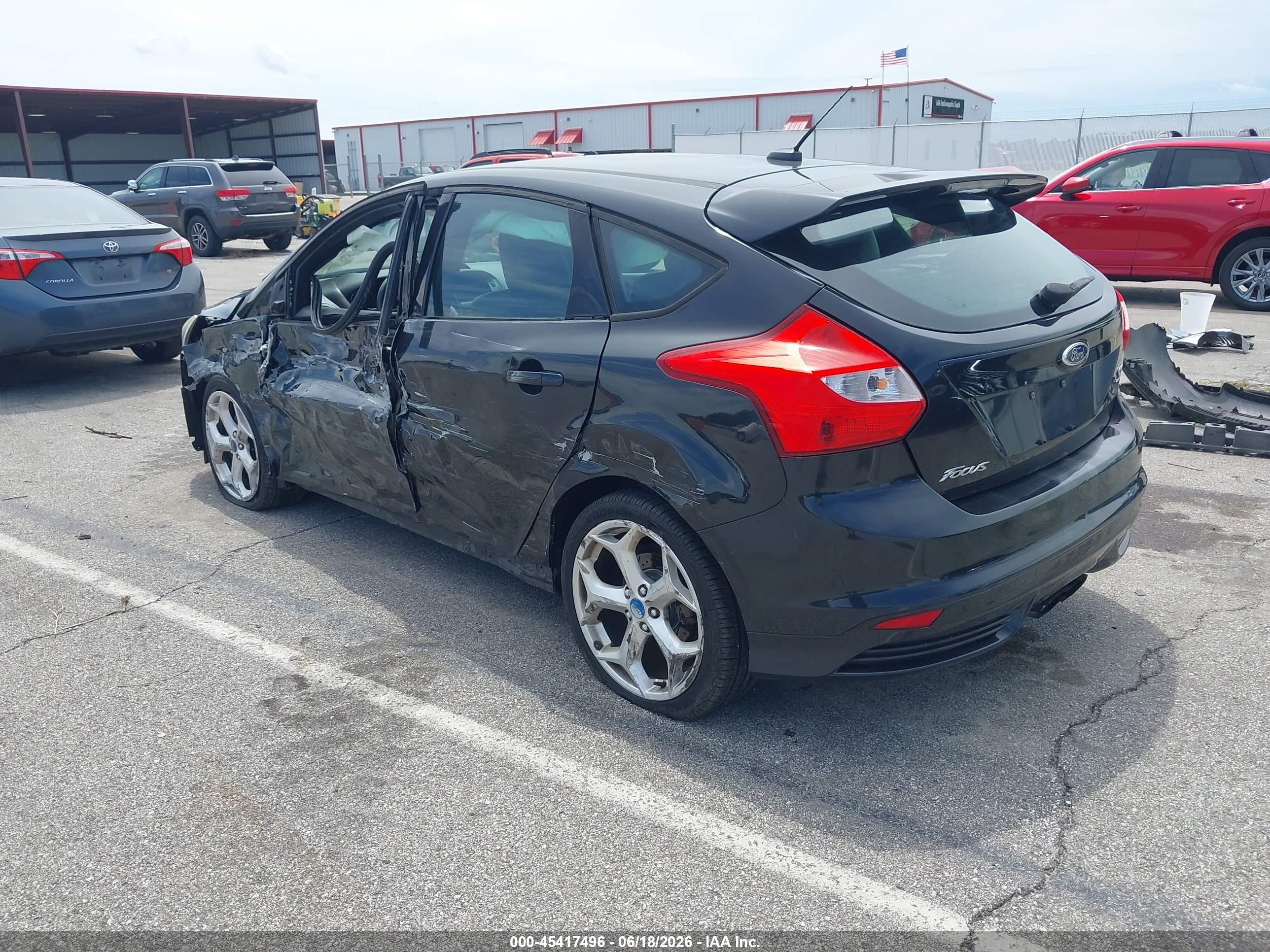 2013 Ford Focus St   Black vin: 1FADP3L94DL185818