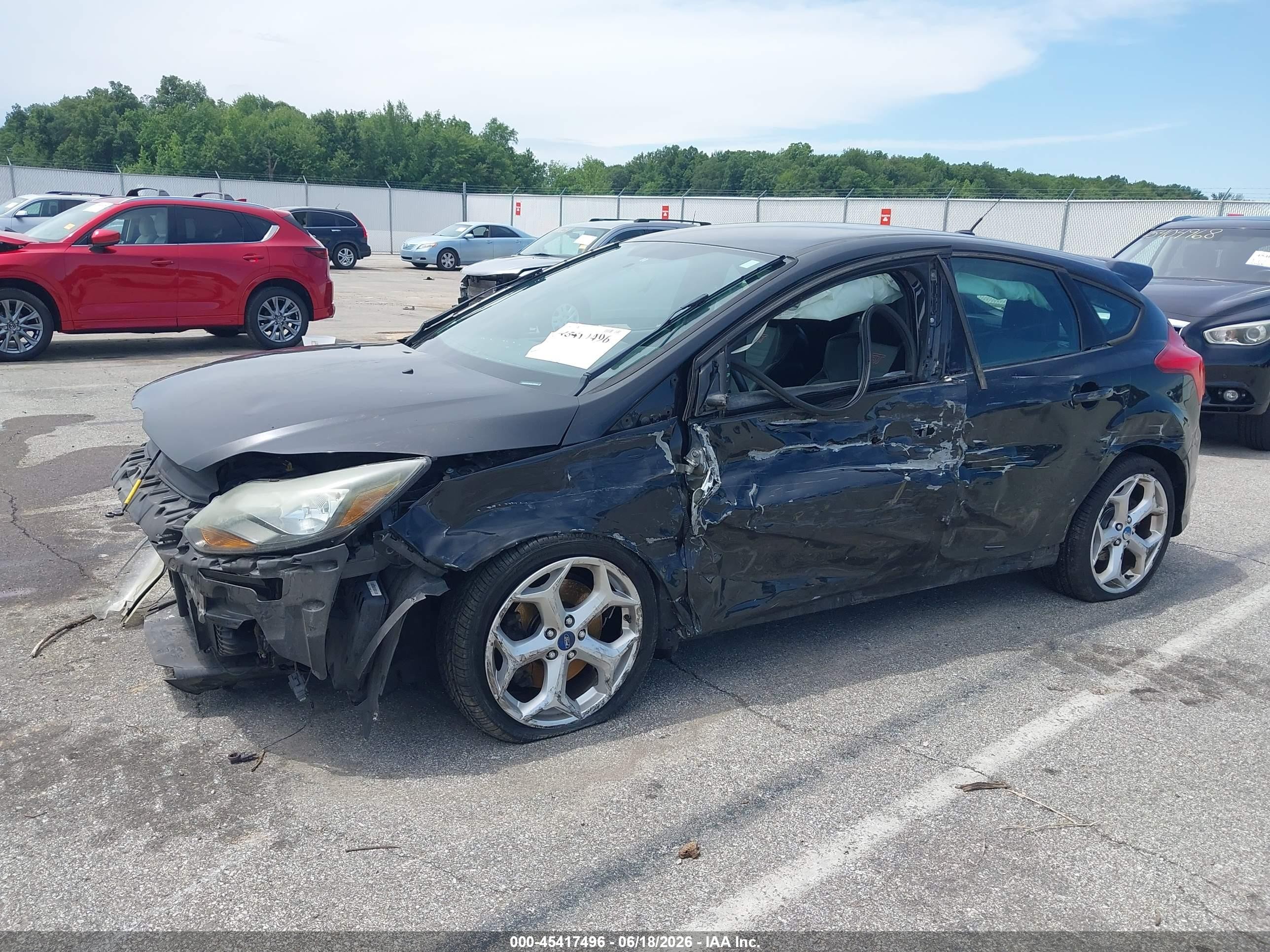 2013 Ford Focus St   Black vin: 1FADP3L94DL185818