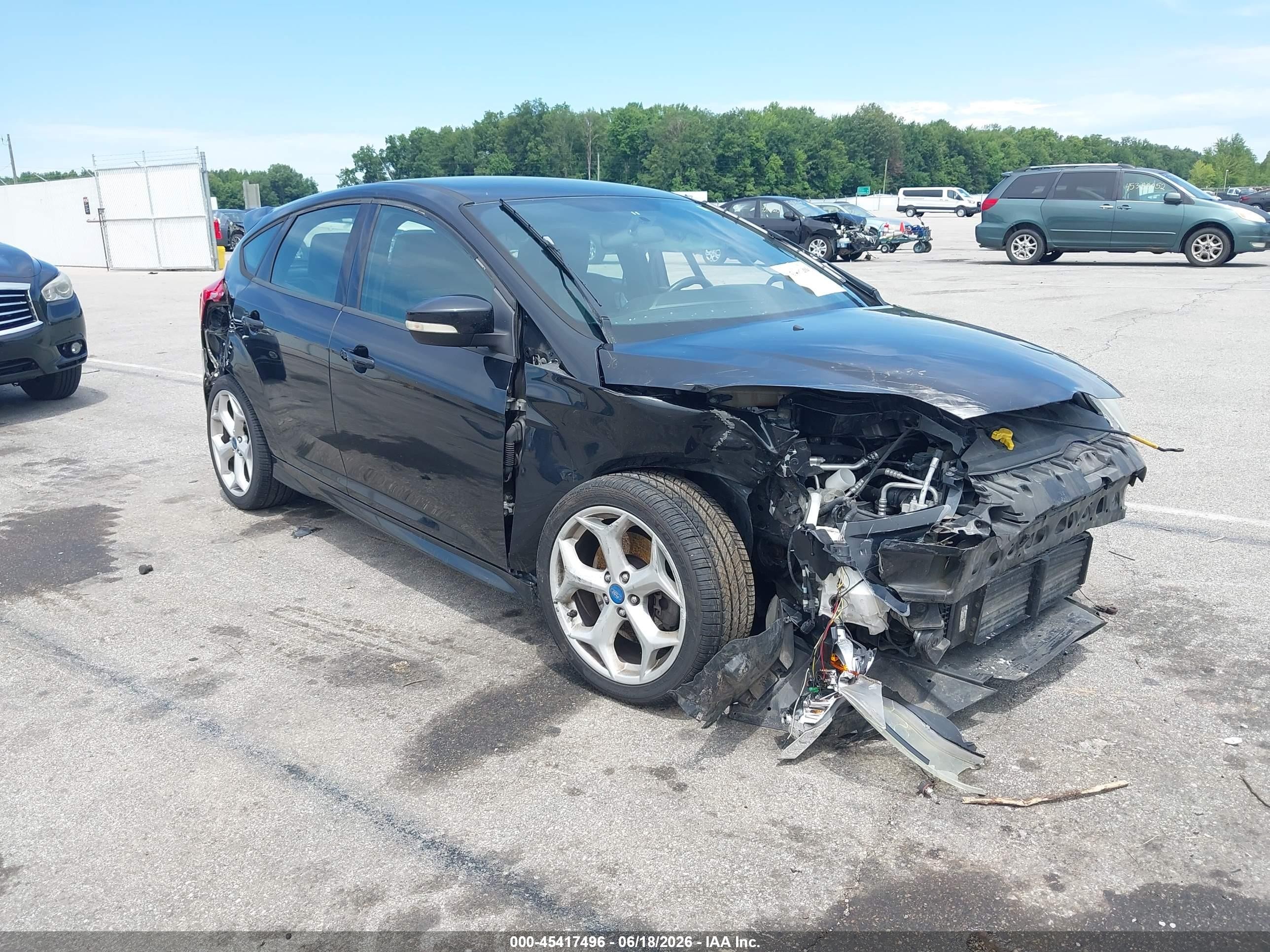2013 Ford Focus St   Black vin: 1FADP3L94DL185818