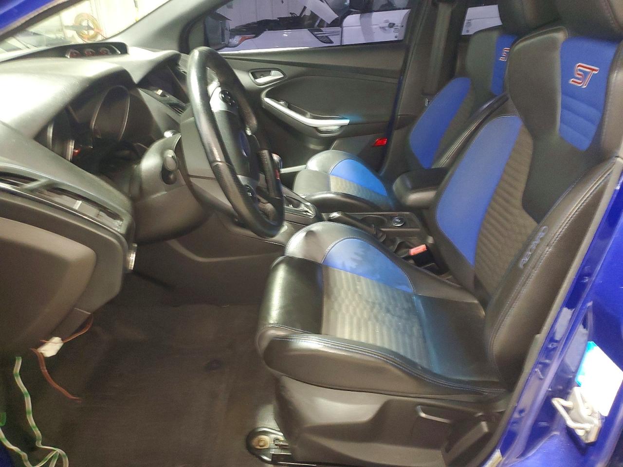 2013 Ford Focus St Blue vin: 1FADP3L94DL196799