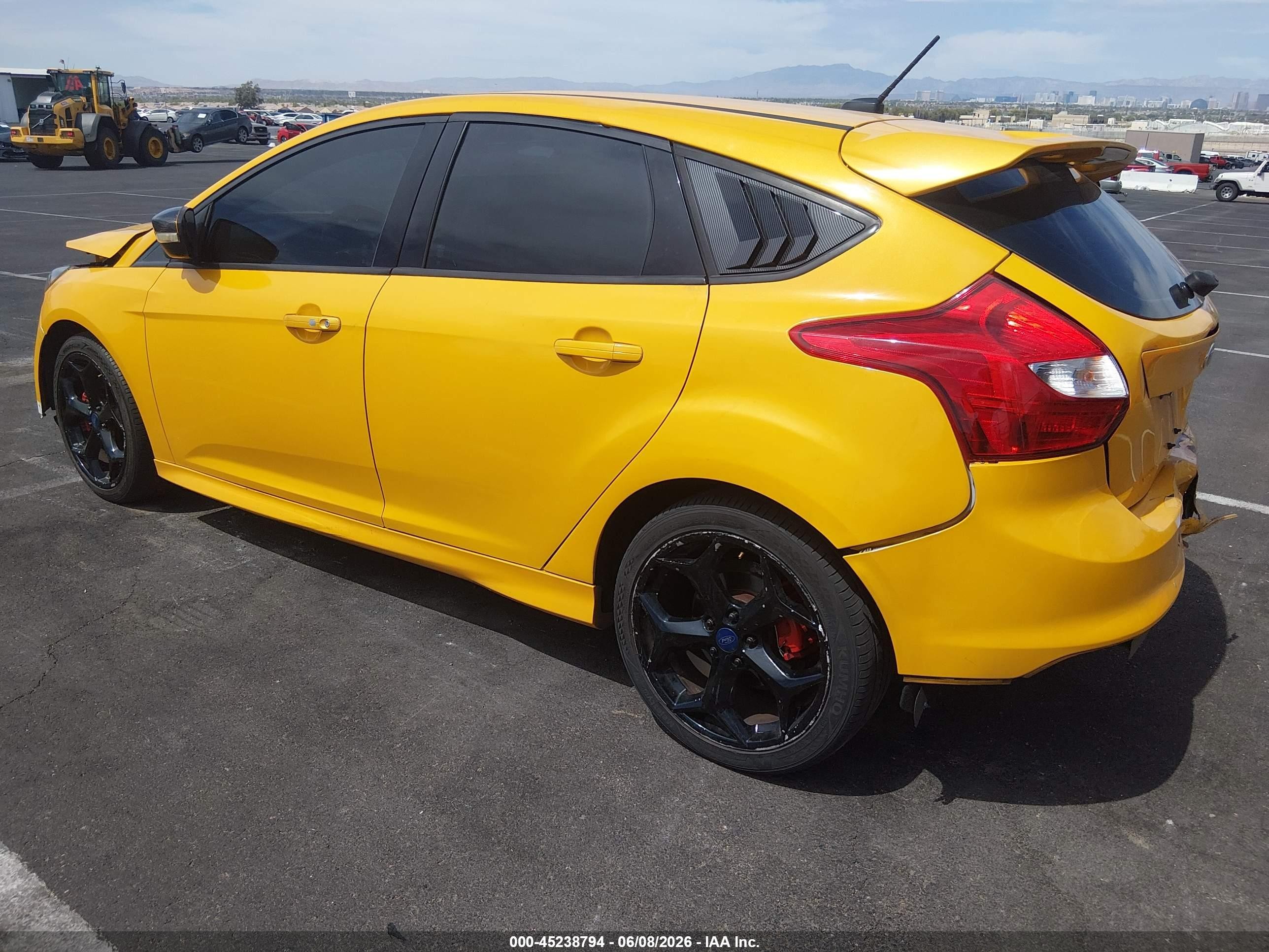 2013 Ford Focus St Yellow vin: 1FADP3L94DL252126