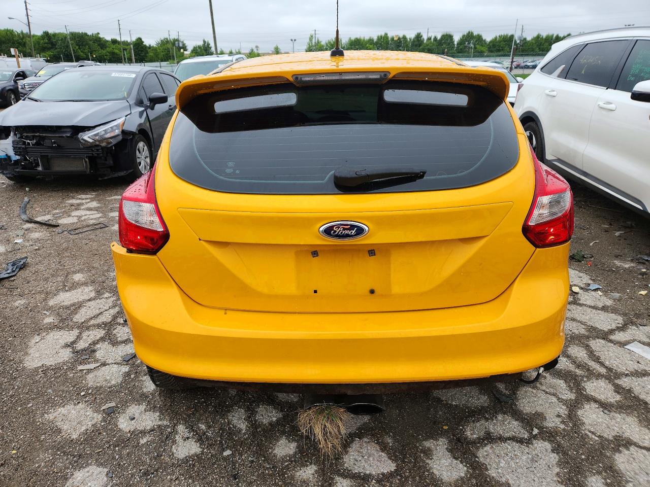 2013 Ford Focus St Yellow vin: 1FADP3L94DL254832