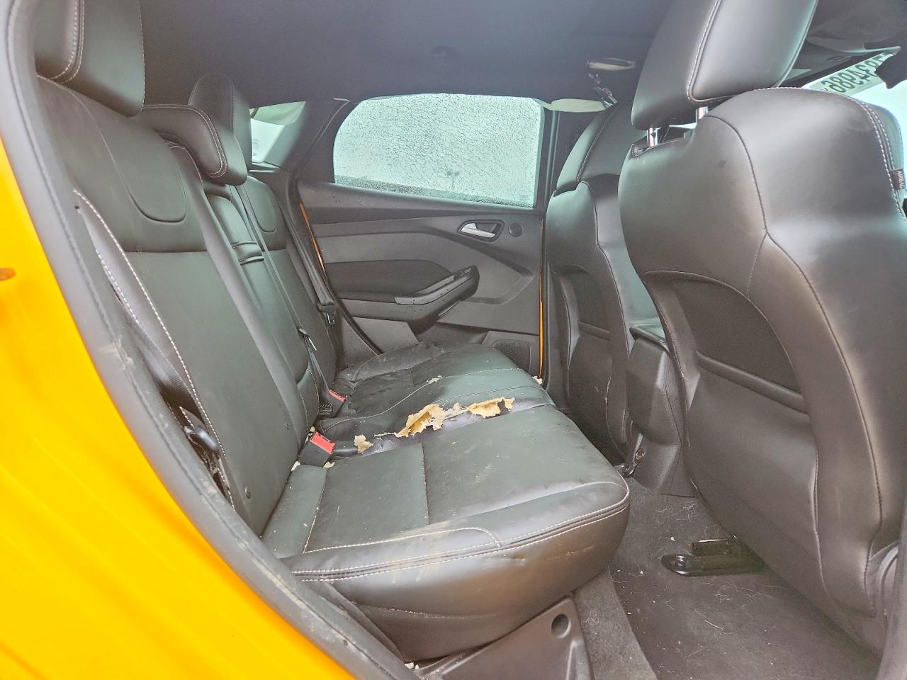 2013 Ford Focus St Yellow vin: 1FADP3L94DL254832