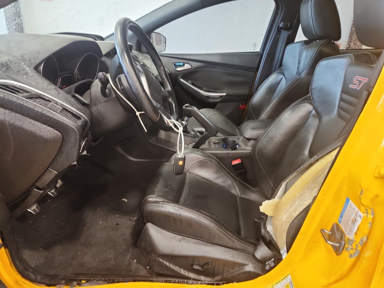 2013 Ford Focus St Yellow vin: 1FADP3L94DL362674