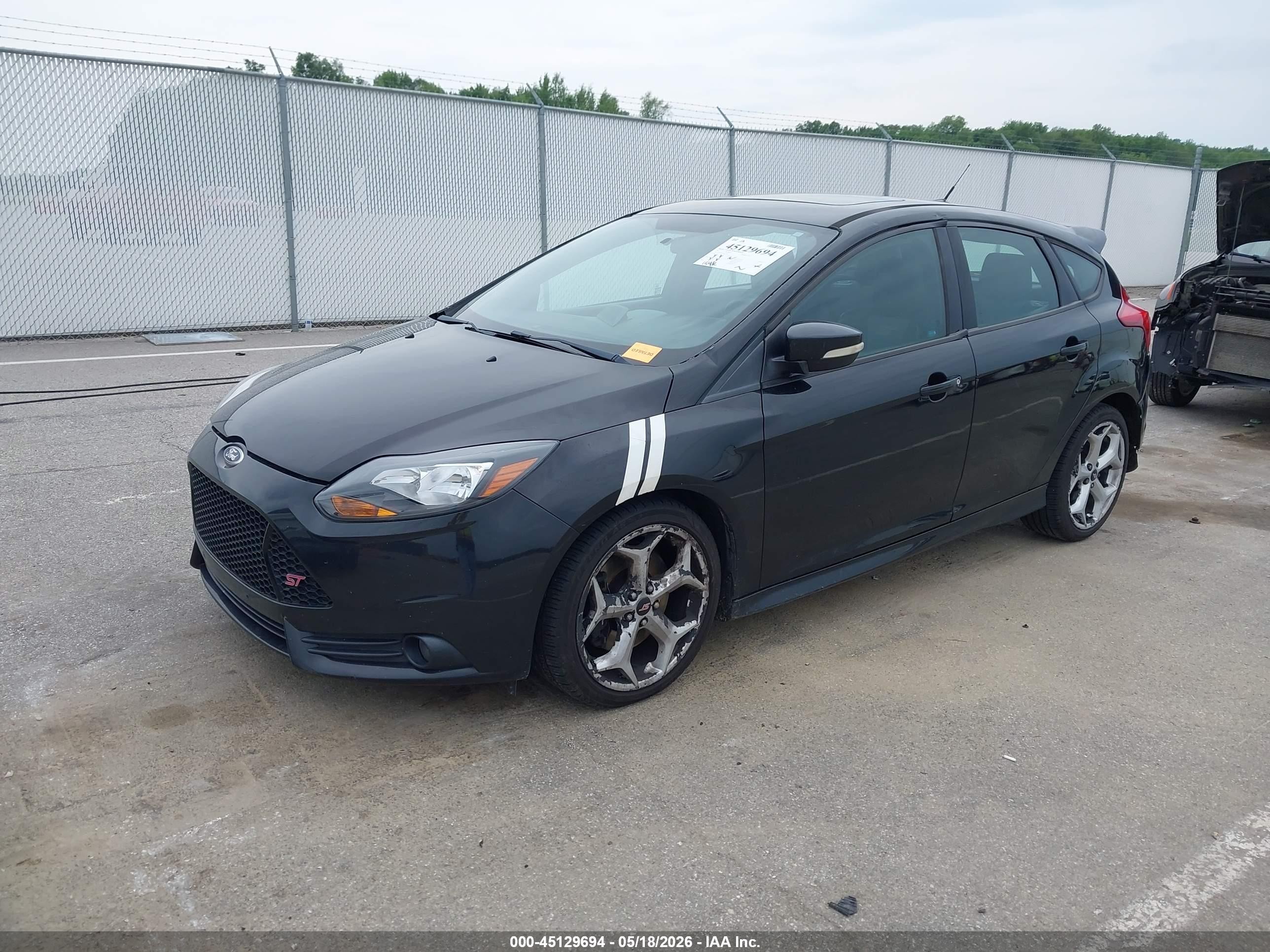 2013 Ford Focus St   Black vin: 1FADP3L94DL380270