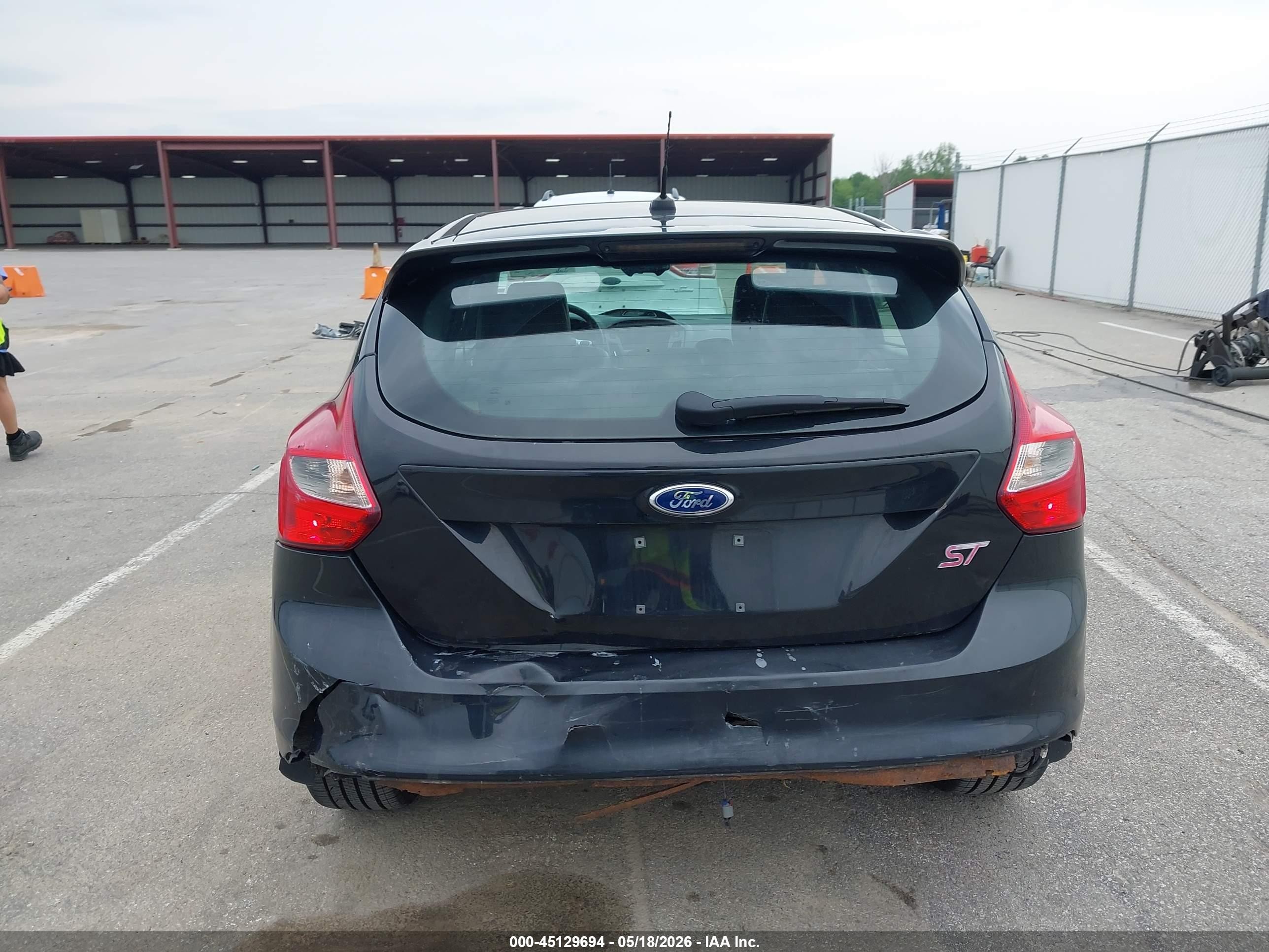 2013 Ford Focus St   Black vin: 1FADP3L94DL380270