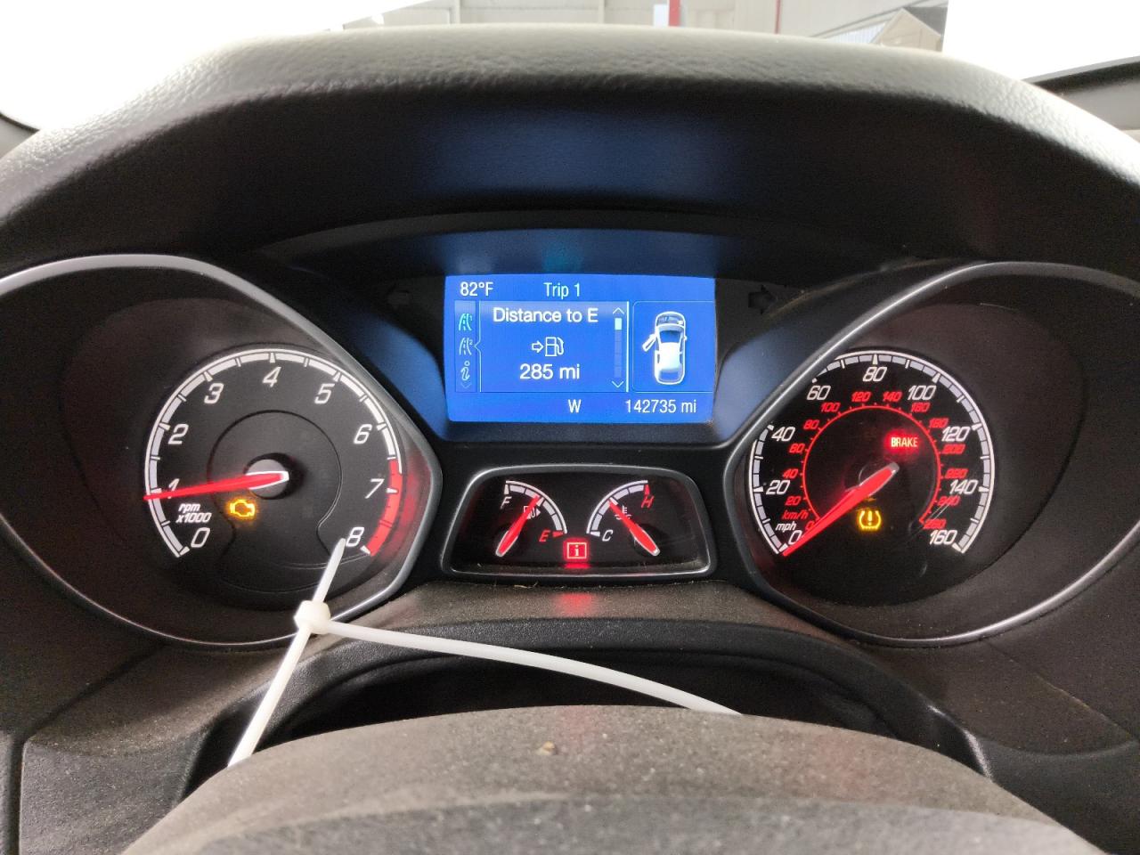2014 Ford Focus St White vin: 1FADP3L94EL259806 Damage: Warning Light - Engine, On, Unacceptable