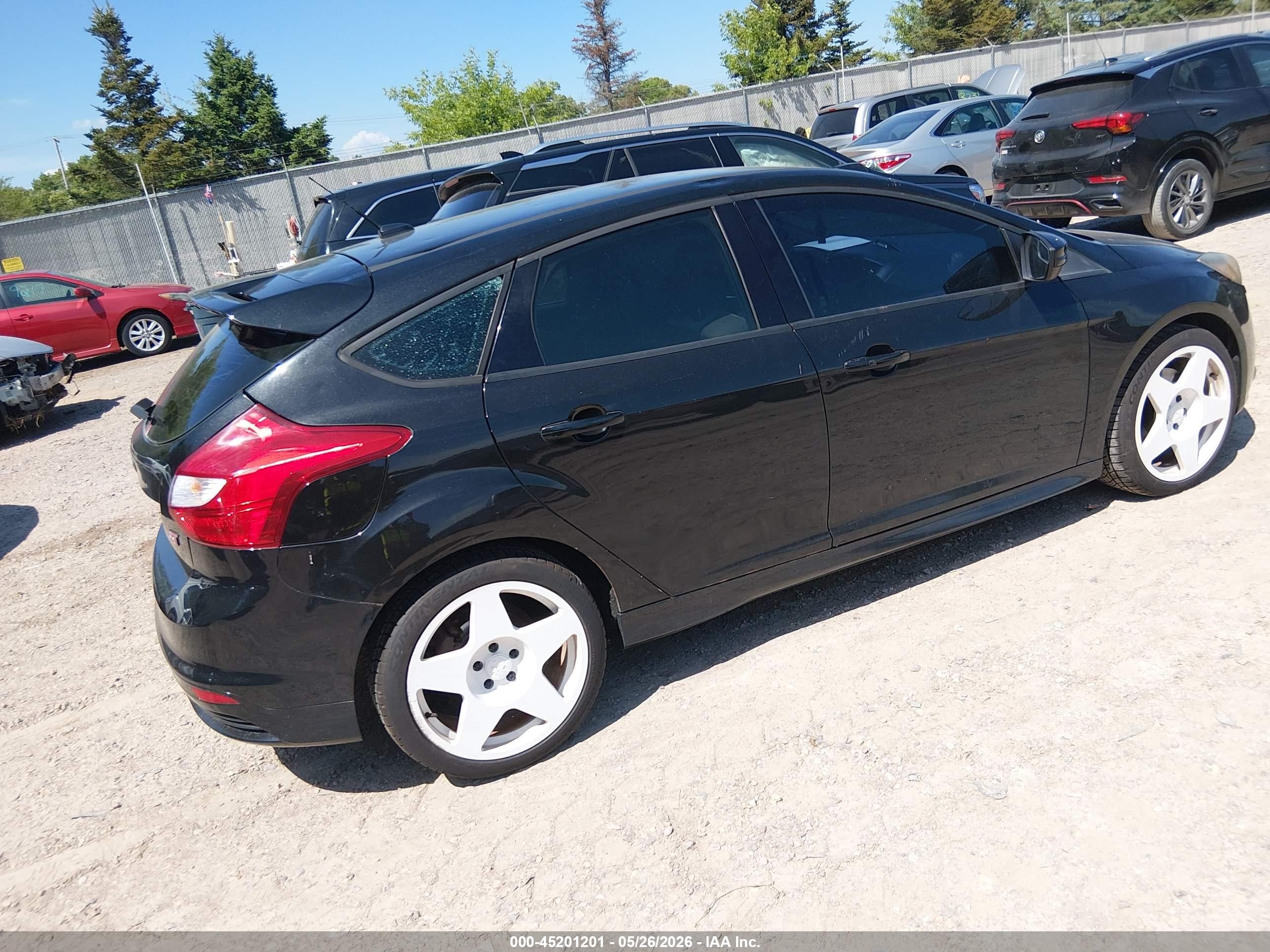 2014 Ford Focus St Черный vin: 1FADP3L94EL270756