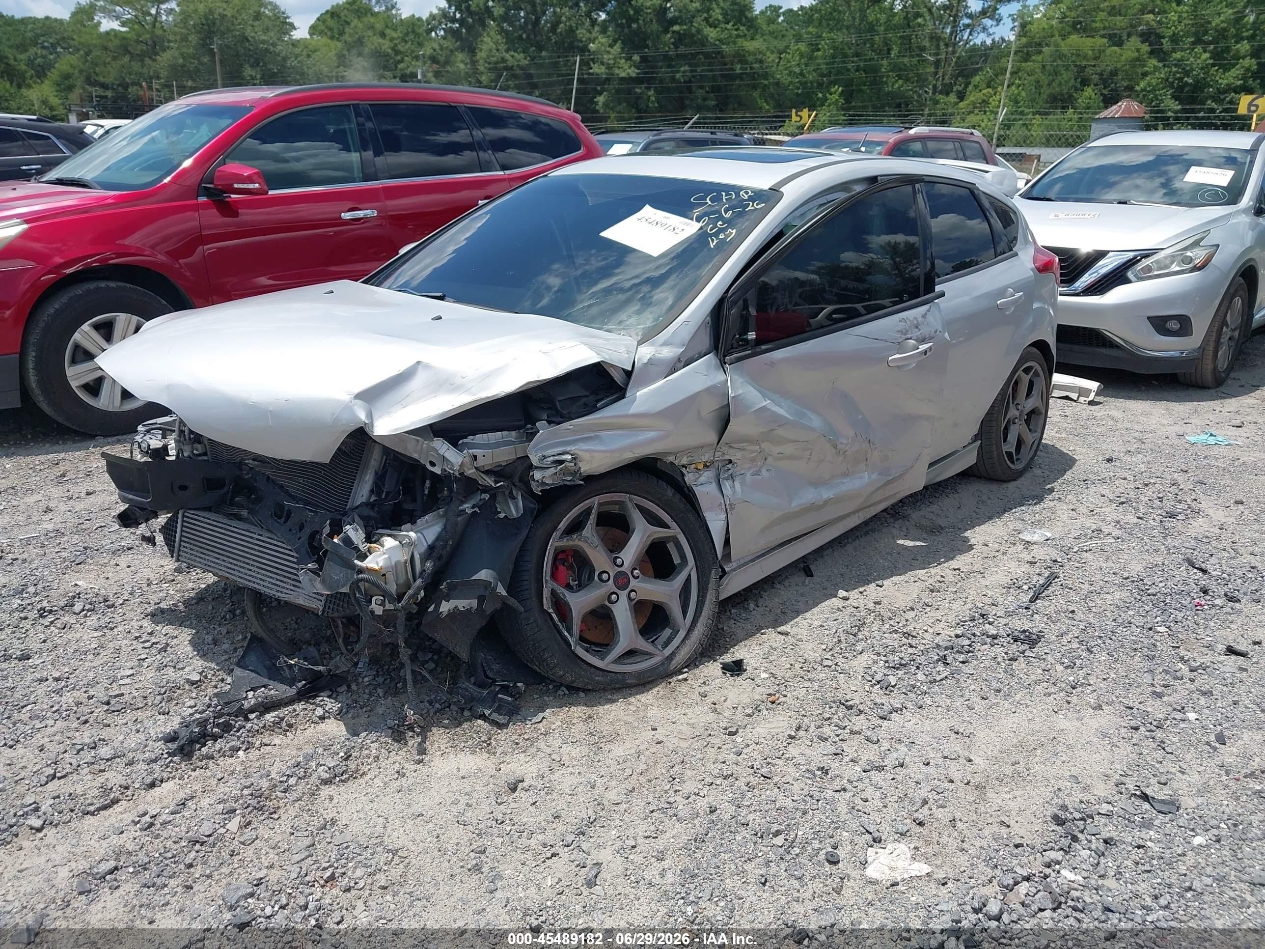 2014 Ford Focus St   Silver vin: 1FADP3L94EL320409