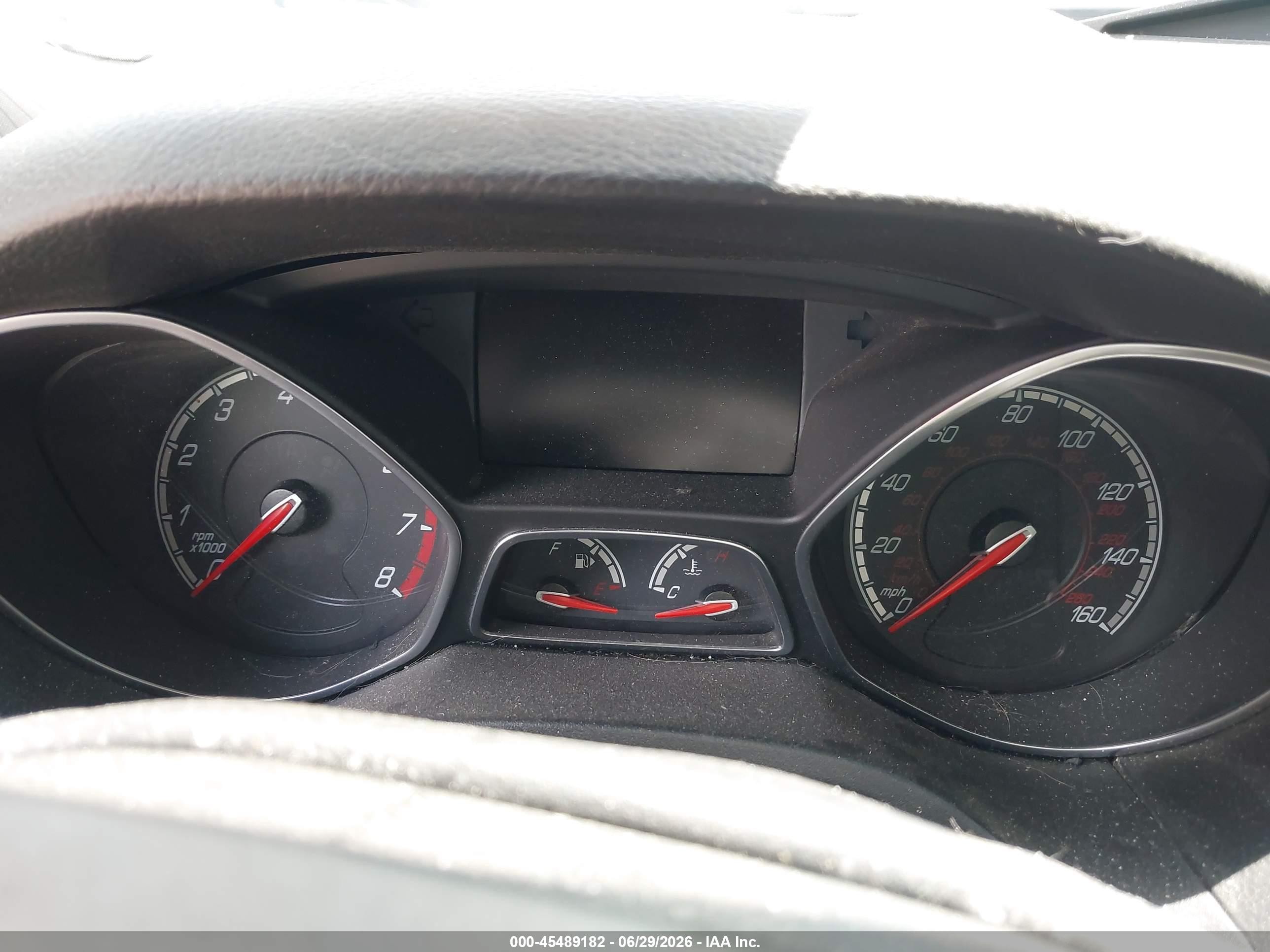 2014 Ford Focus St   Silver vin: 1FADP3L94EL320409