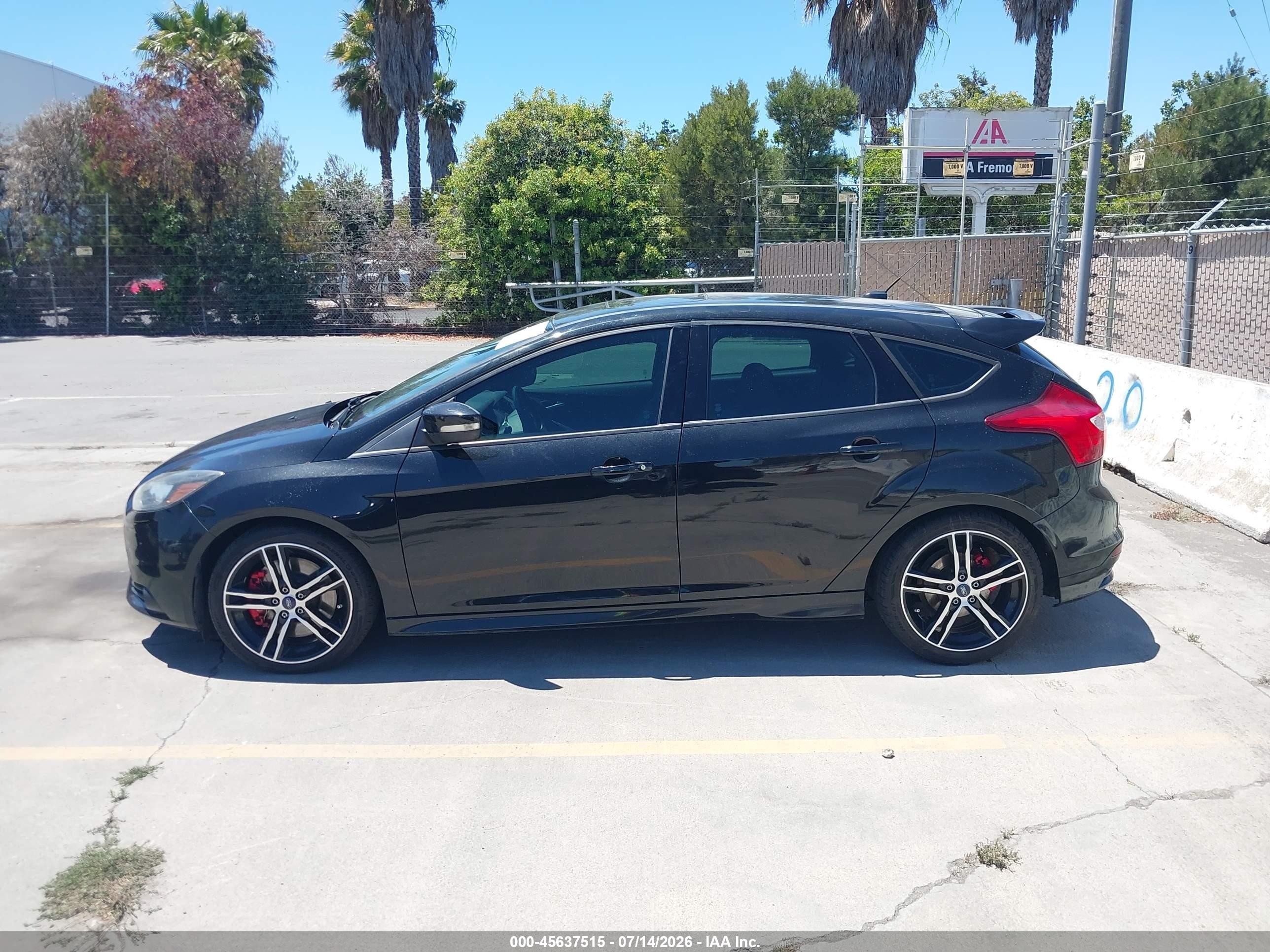 2014 Ford Focus St   Black vin: 1FADP3L94EL402625