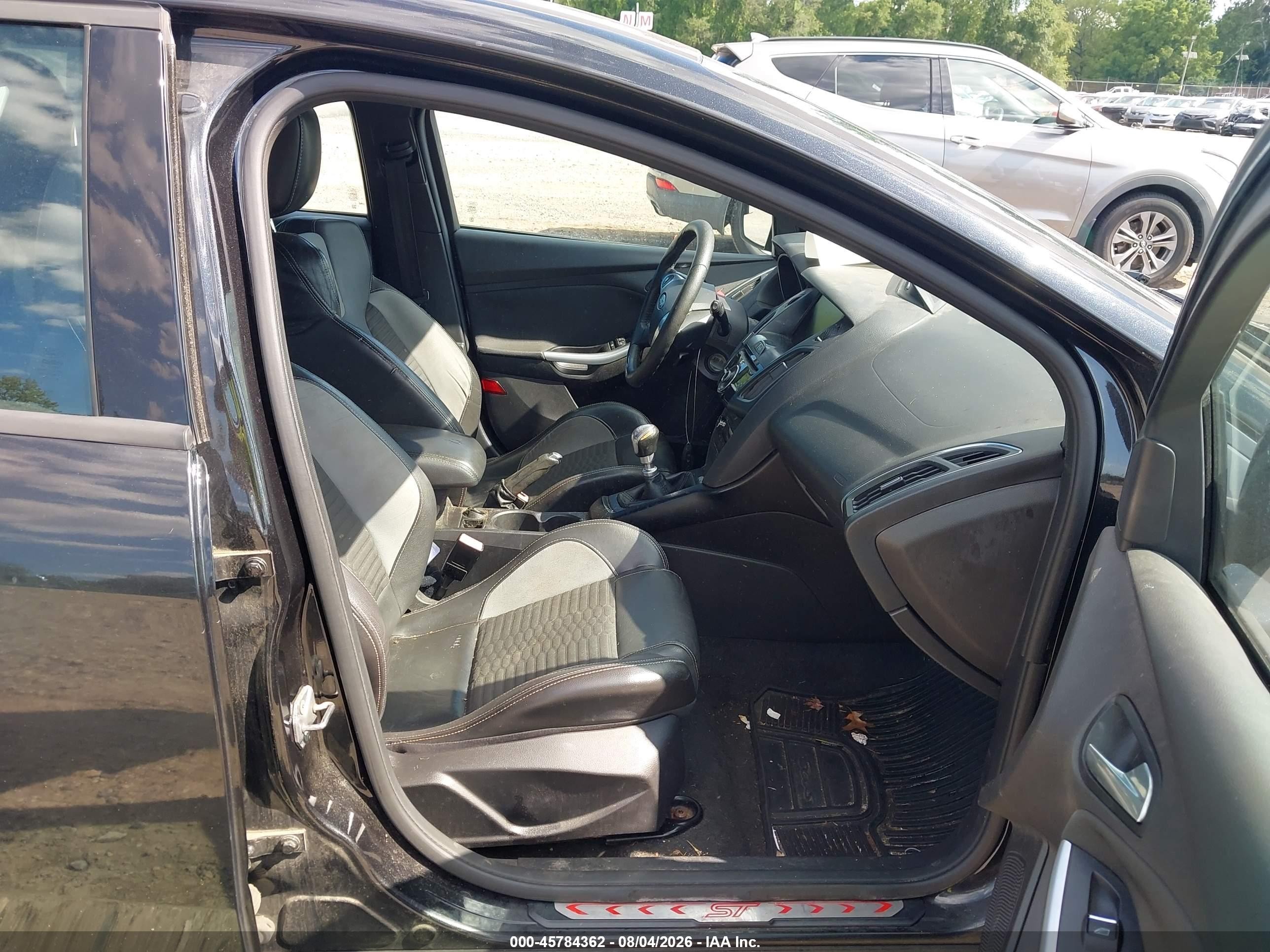 2013 Ford Focus St   Black vin: 1FADP3L95DL149801