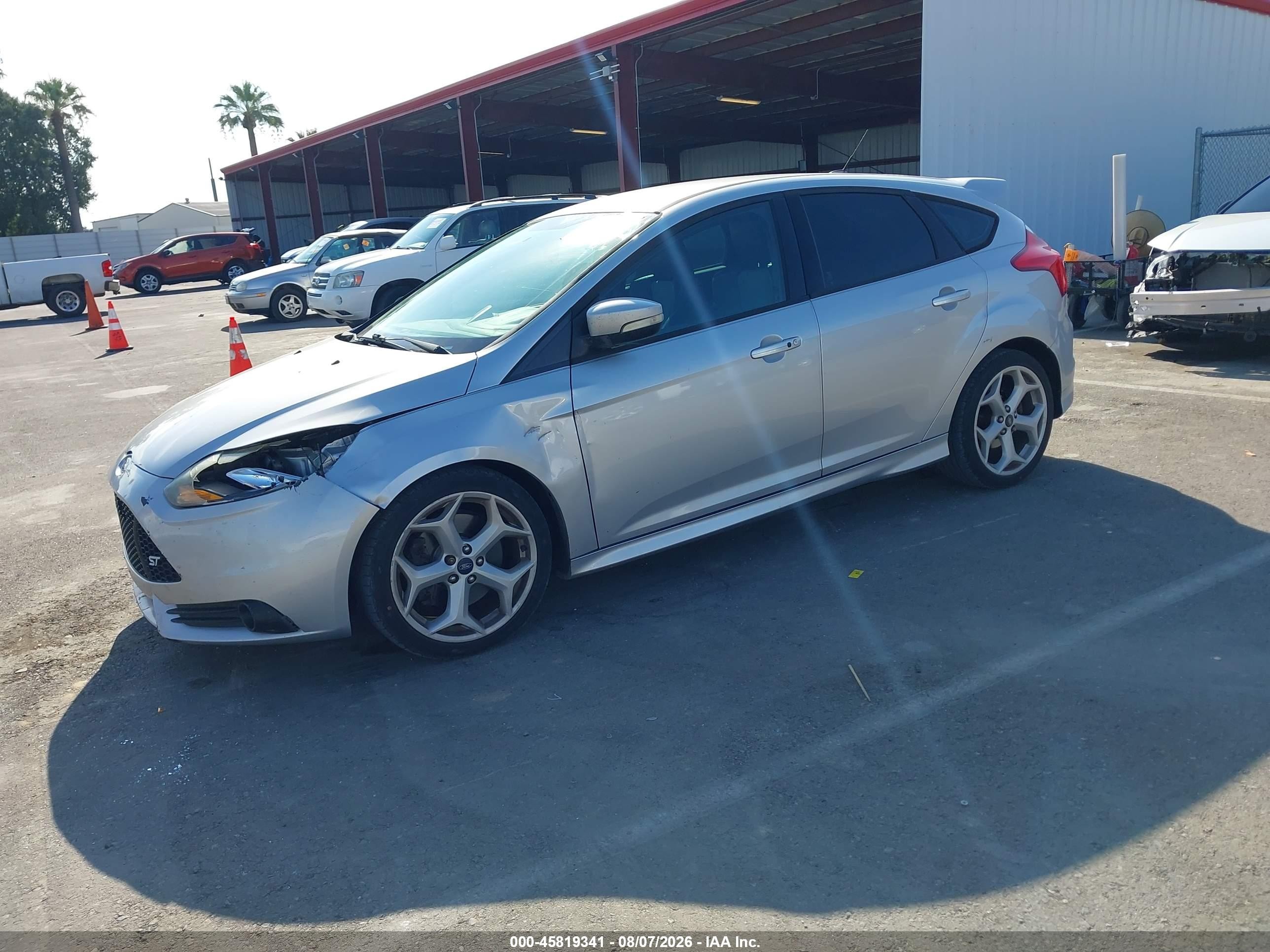 2013 Ford Focus St   Silver vin: 1FADP3L95DL313807