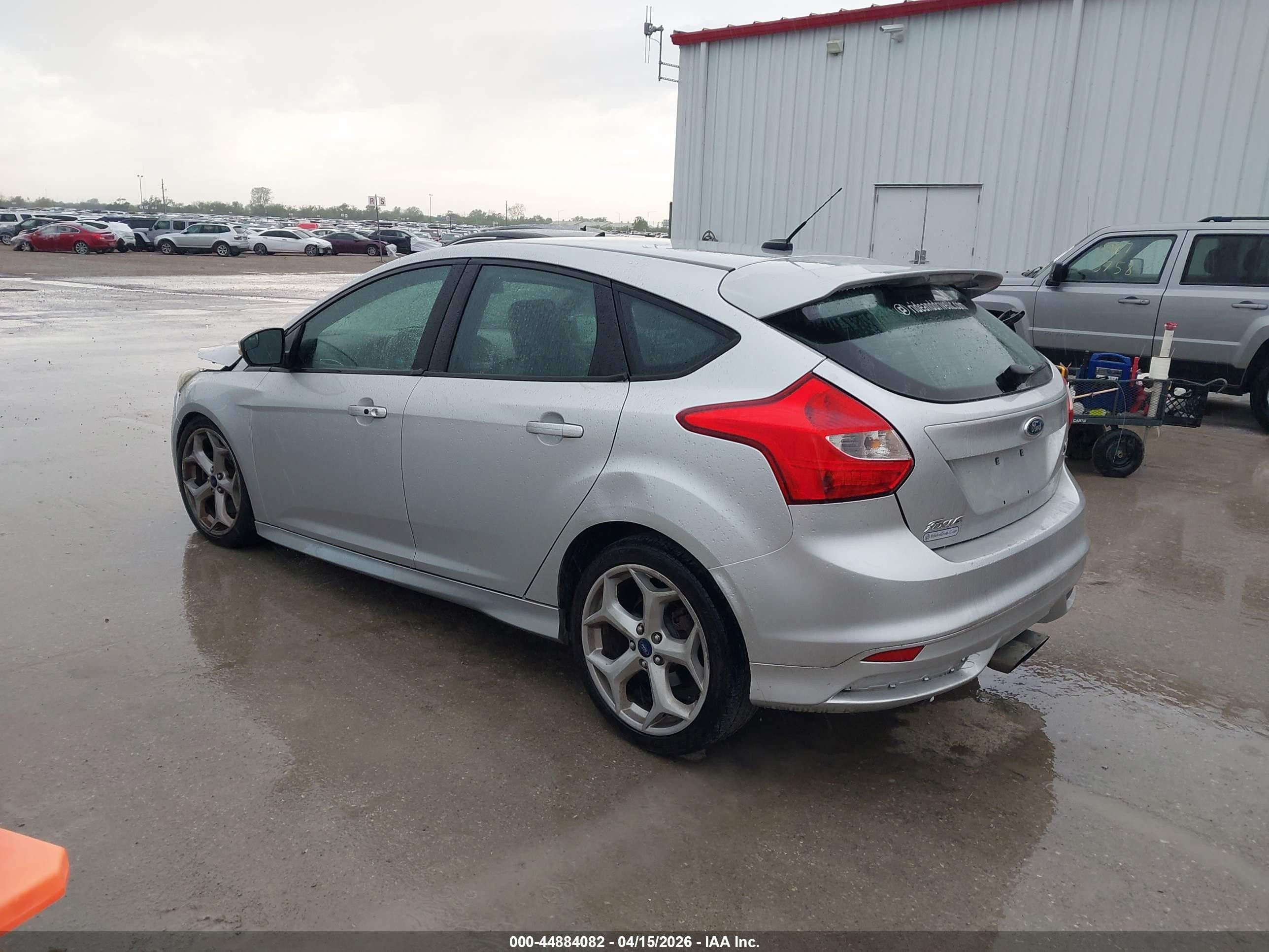 2013 Ford Focus St   Silver vin: 1FADP3L95DL348217