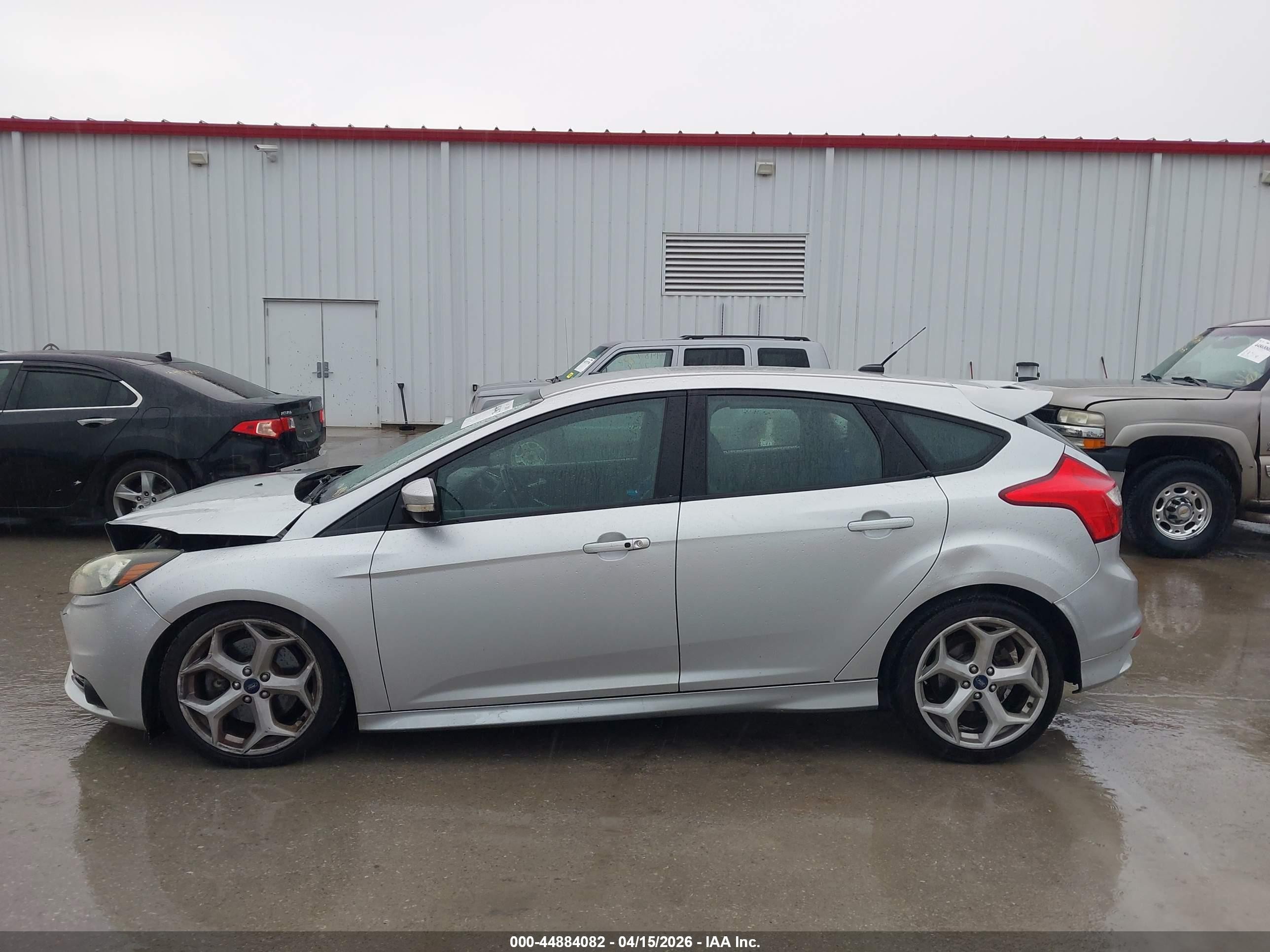 2013 Ford Focus St   Silver vin: 1FADP3L95DL348217