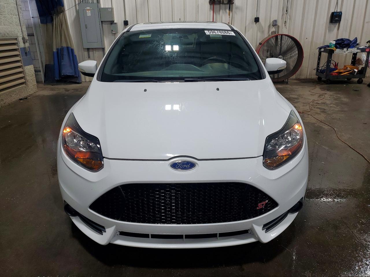 2014 Ford Focus St White vin: 1FADP3L95EL237295