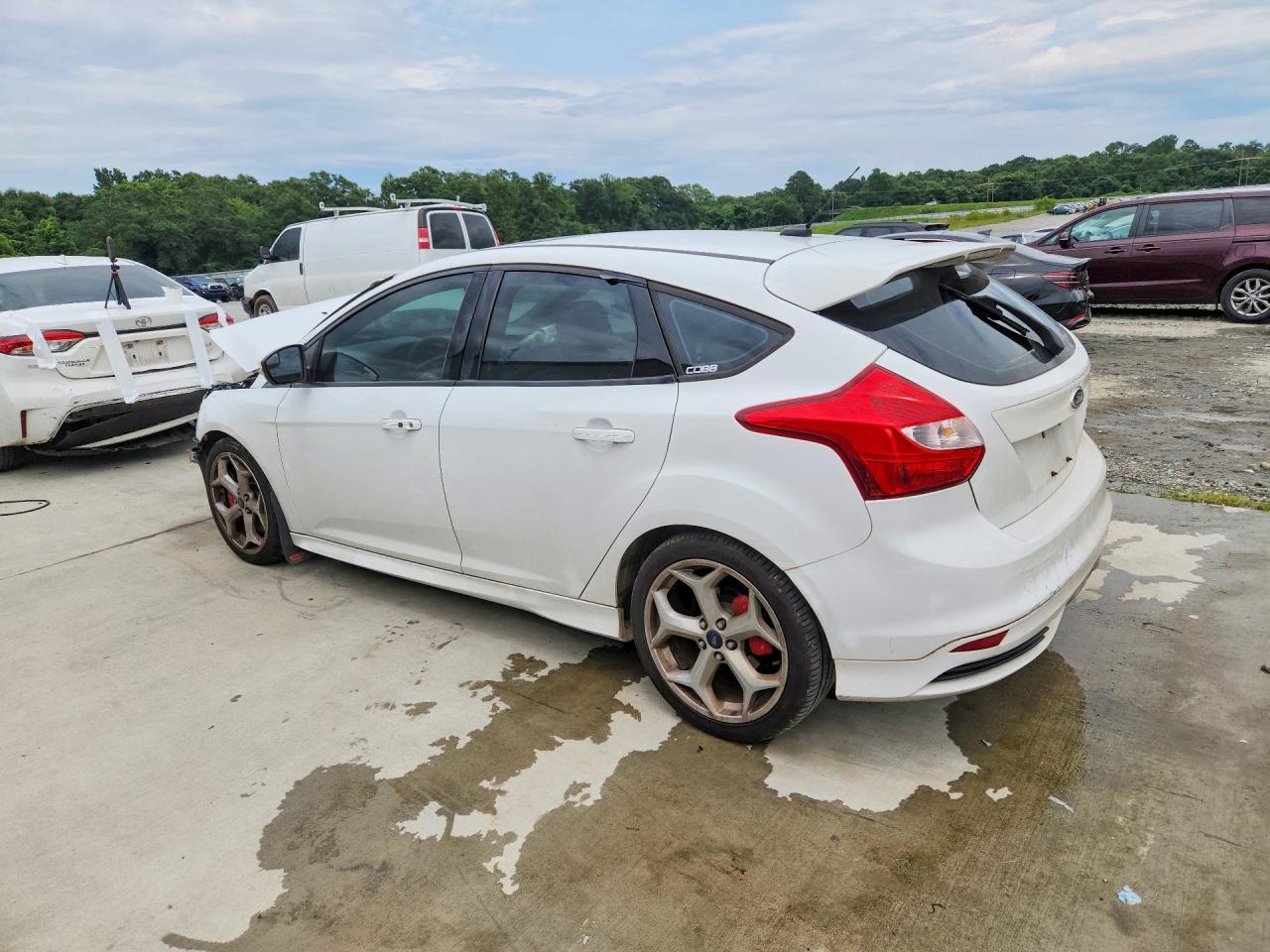 2014 Ford Focus St White vin: 1FADP3L95EL268479