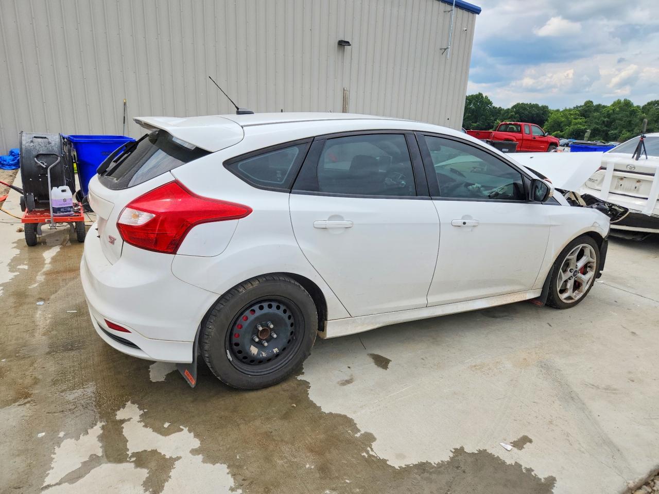 2014 Ford Focus St White vin: 1FADP3L95EL268479