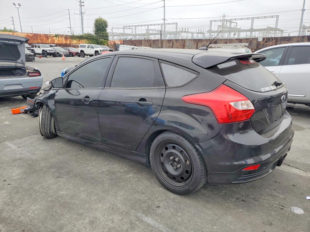 2014 Ford Focus St Черный vin: 1FADP3L95EL382269