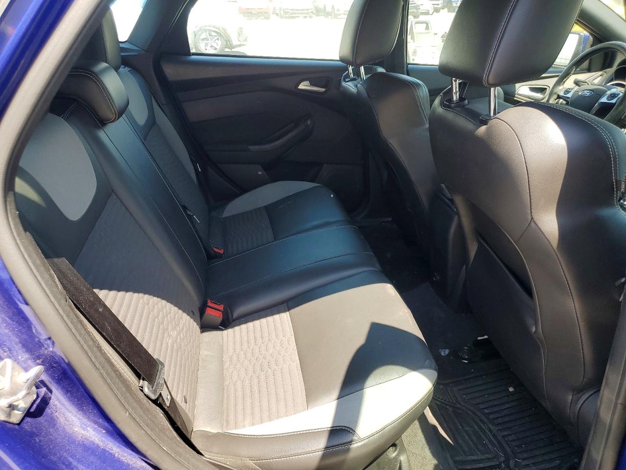2014 Ford Focus St Blue vin: 1FADP3L95EL391926