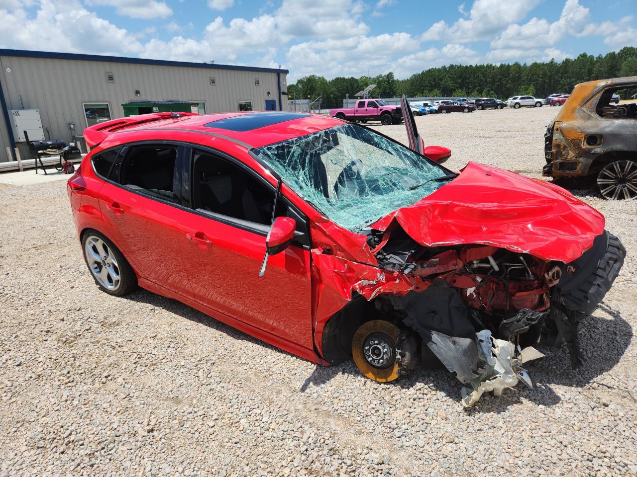 2014 Ford Focus St Red vin: 1FADP3L95EL395927