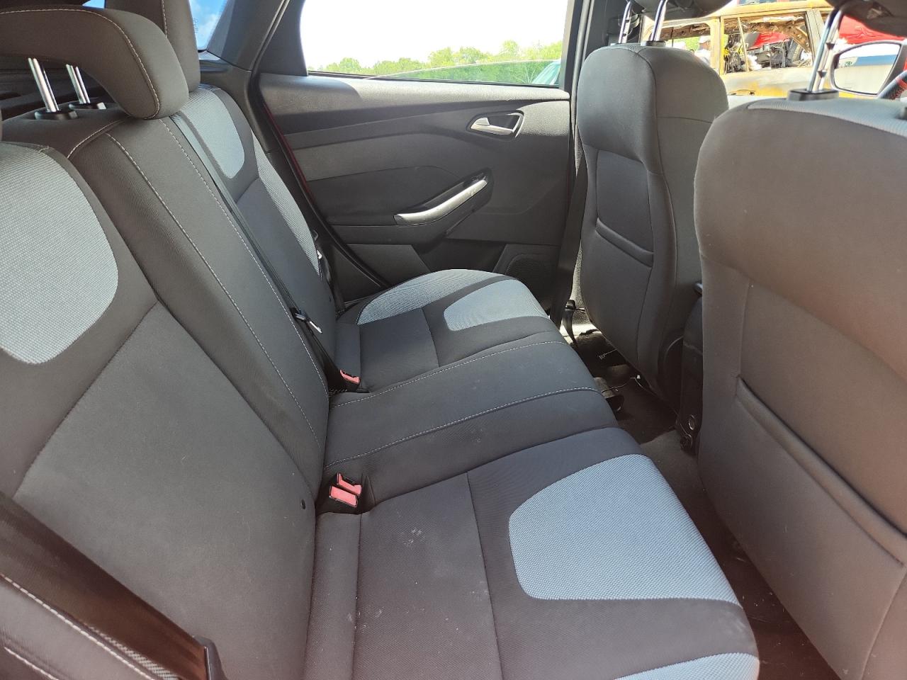 2014 Ford Focus St Red vin: 1FADP3L95EL395927