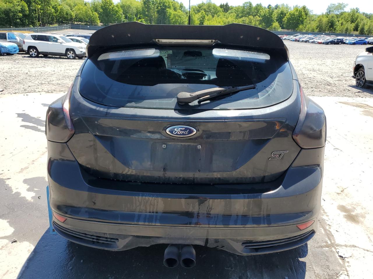 2014 Ford Focus St Black vin: 1FADP3L96EL204399 Damage: Right Tail Light, Aftermarket, Acceptable
