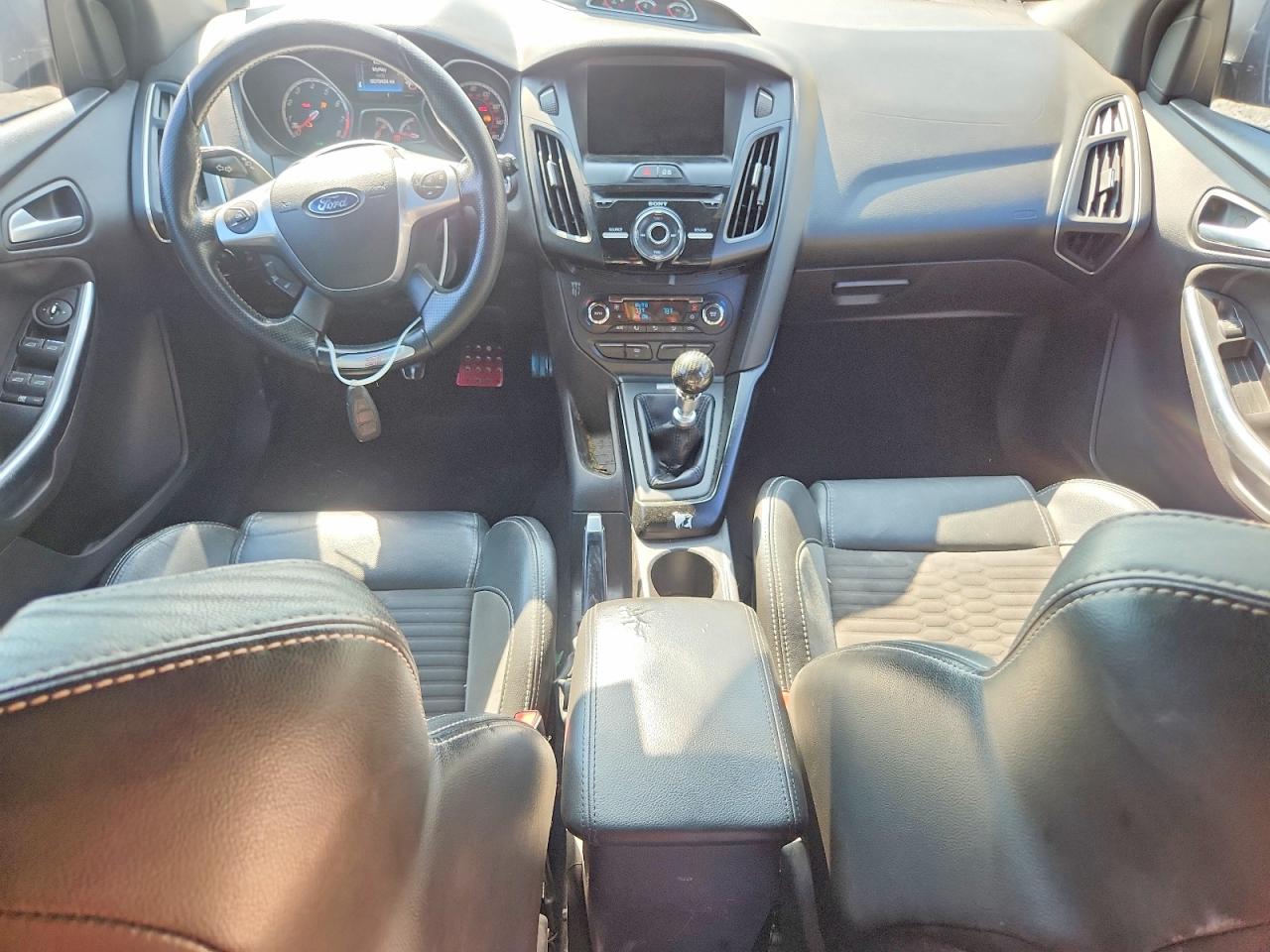 2014 Ford Focus St Серебряный vin: 1FADP3L96EL229528