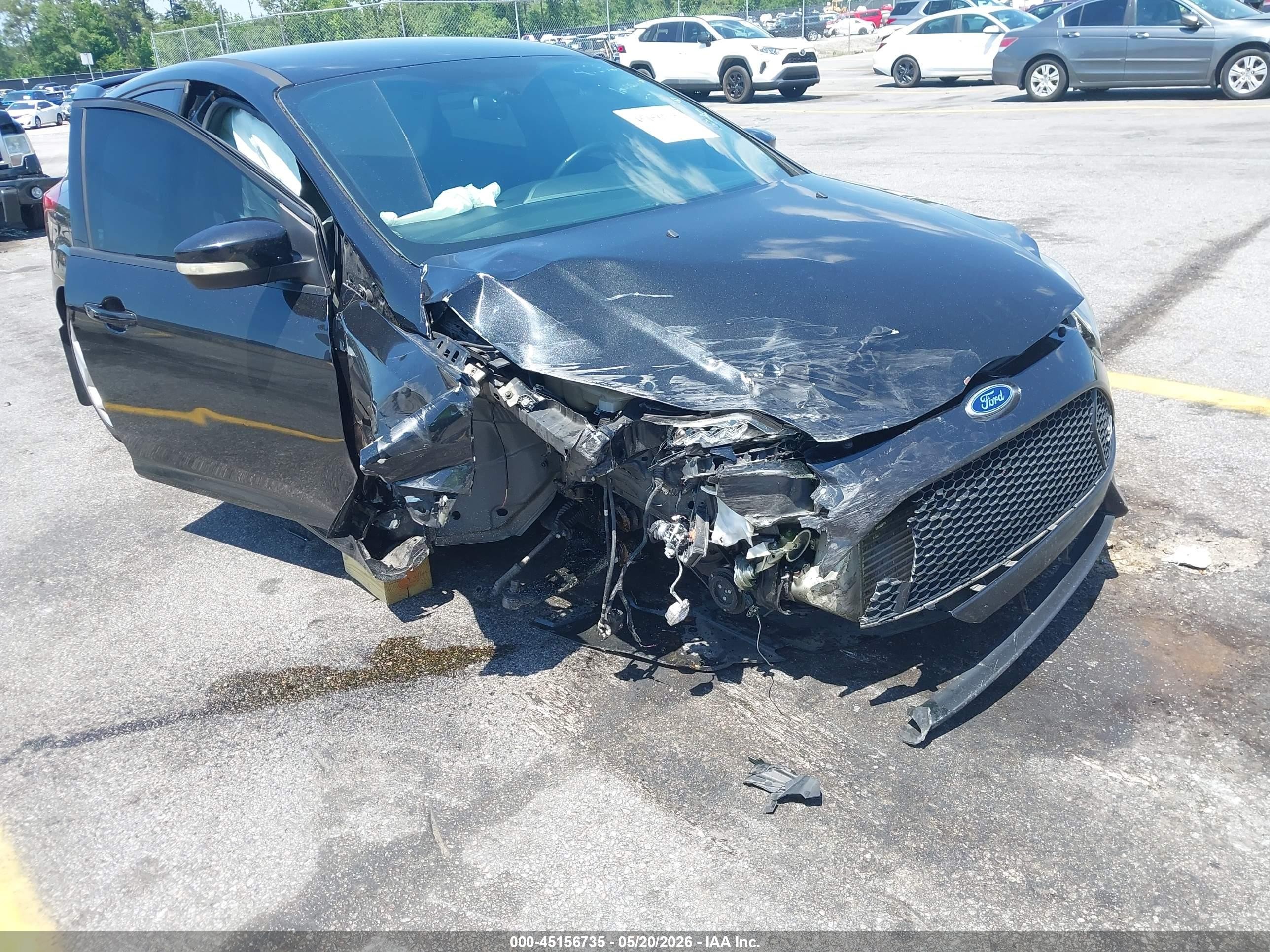 2014 Ford Focus St   Black vin: 1FADP3L96EL236706