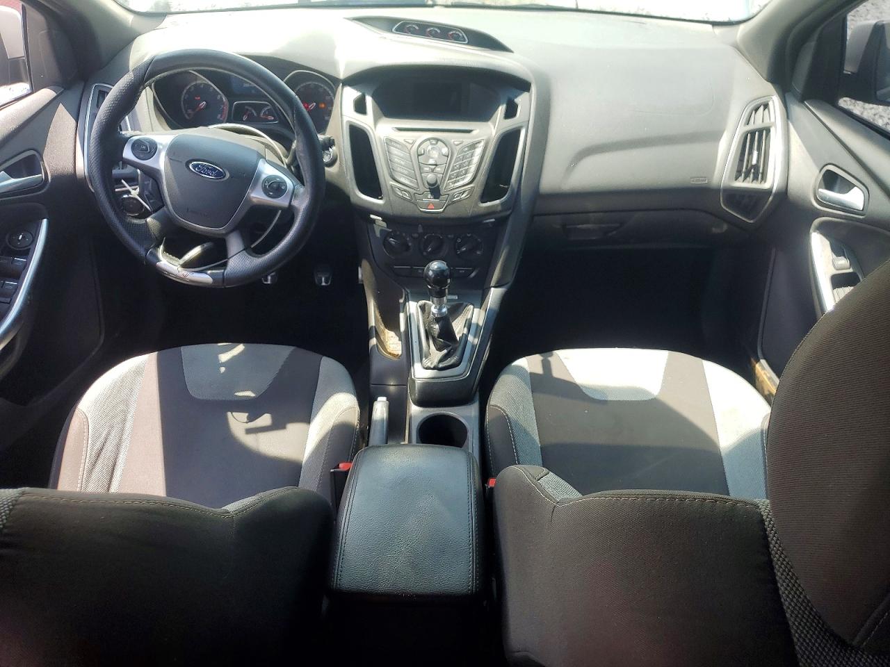 2014 Ford Focus St Серебряный vin: 1FADP3L96EL268328