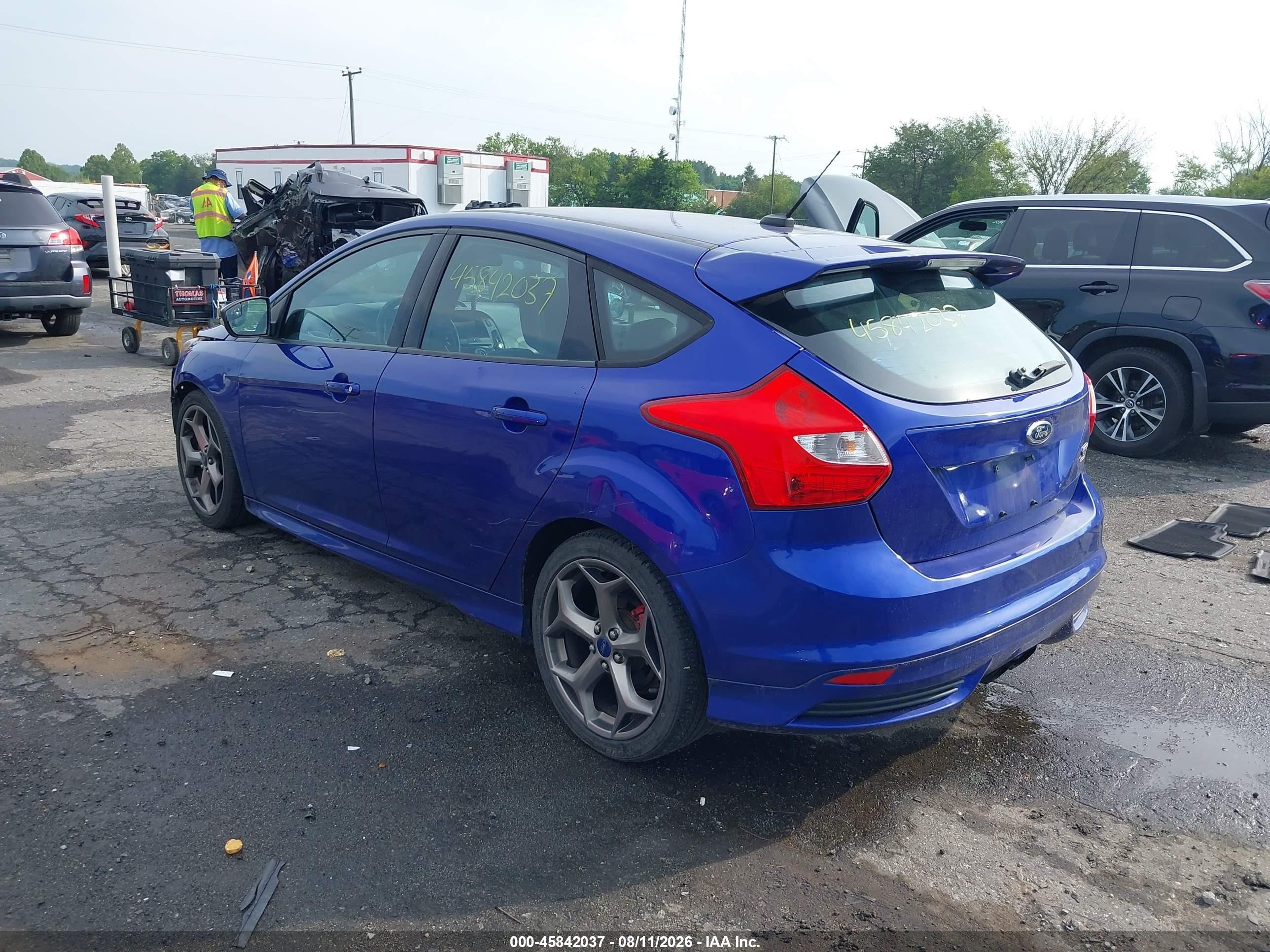 2014 Ford Focus St   Blue vin: 1FADP3L96EL338507