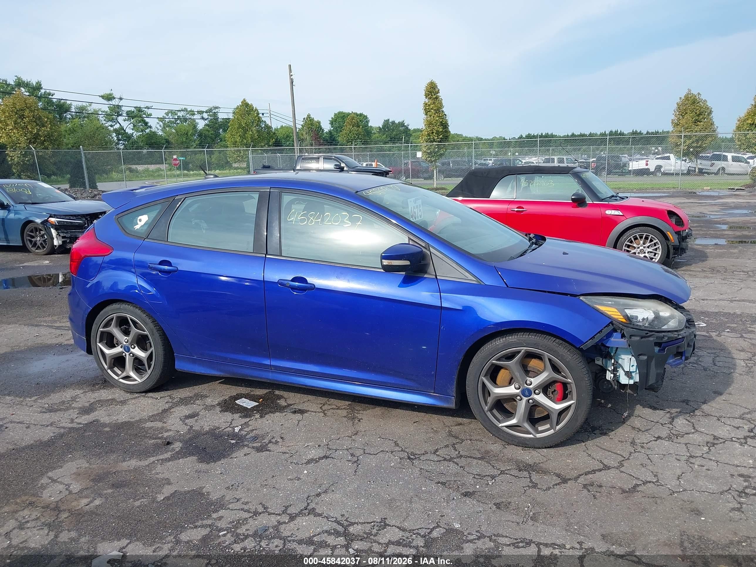 2014 Ford Focus St   Blue vin: 1FADP3L96EL338507