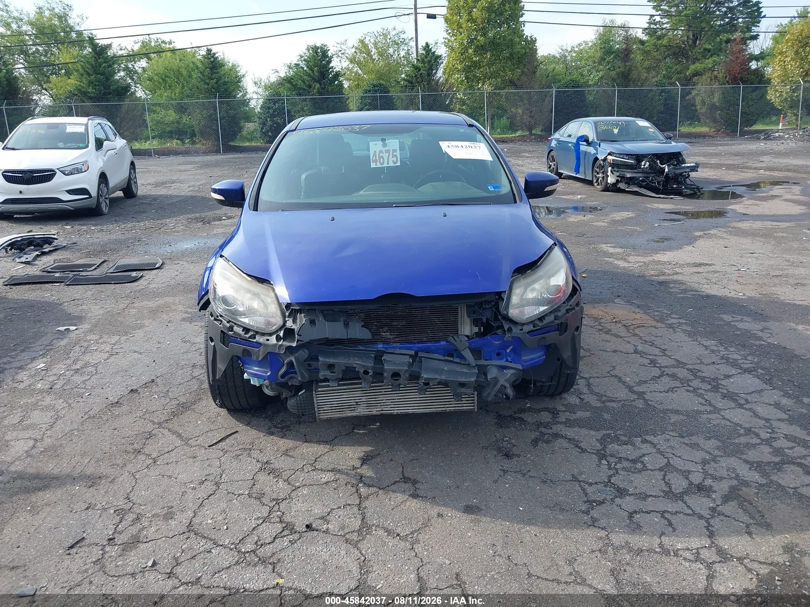 2014 Ford Focus St   Blue vin: 1FADP3L96EL338507