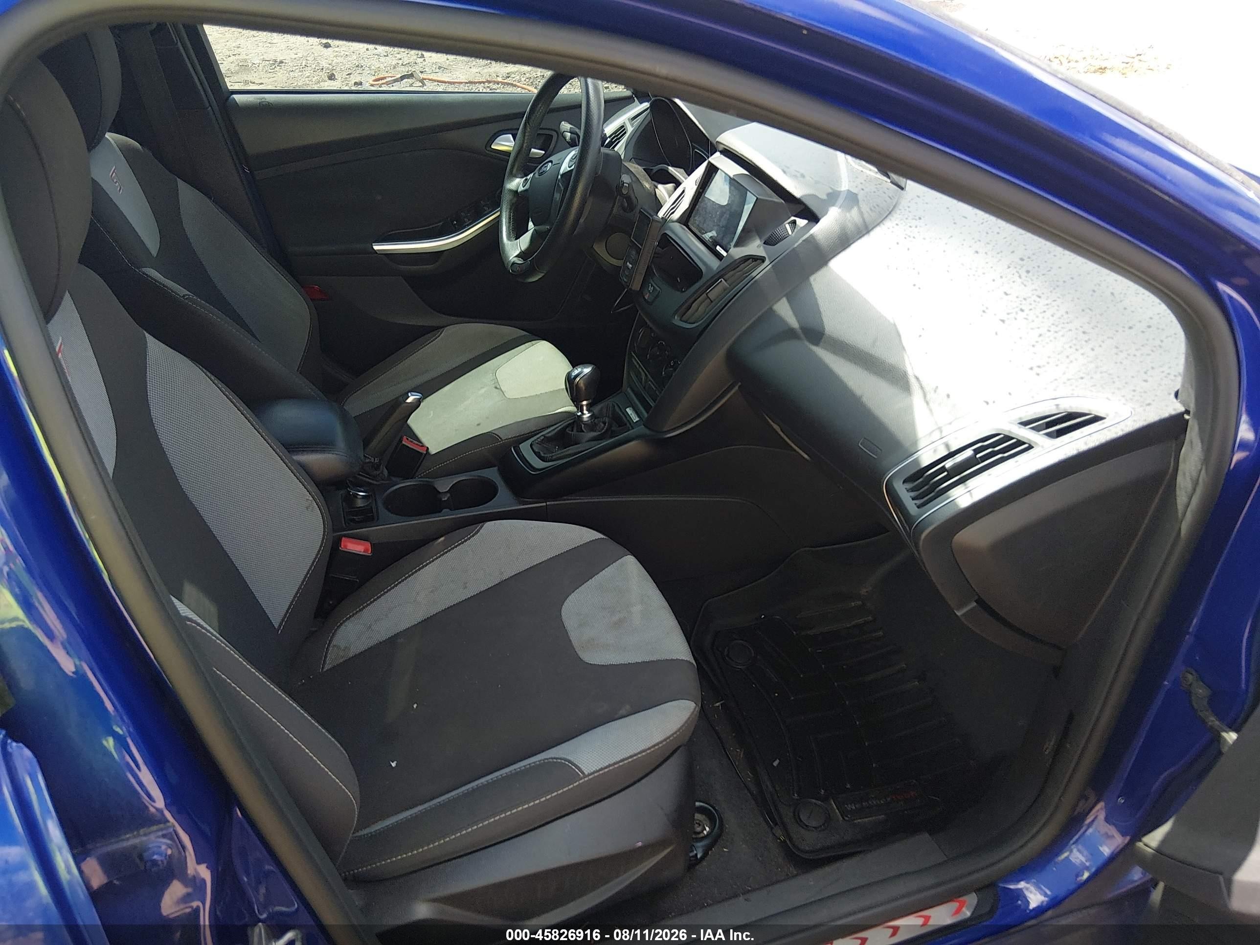 2014 Ford Focus St   Blue vin: 1FADP3L96EL427204