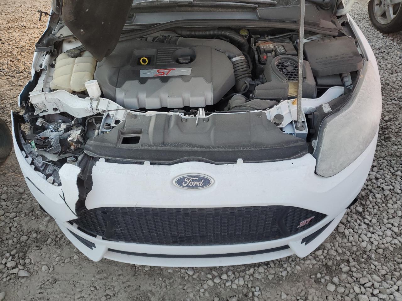 2014 Ford Focus St White vin: 1FADP3L96EL463149